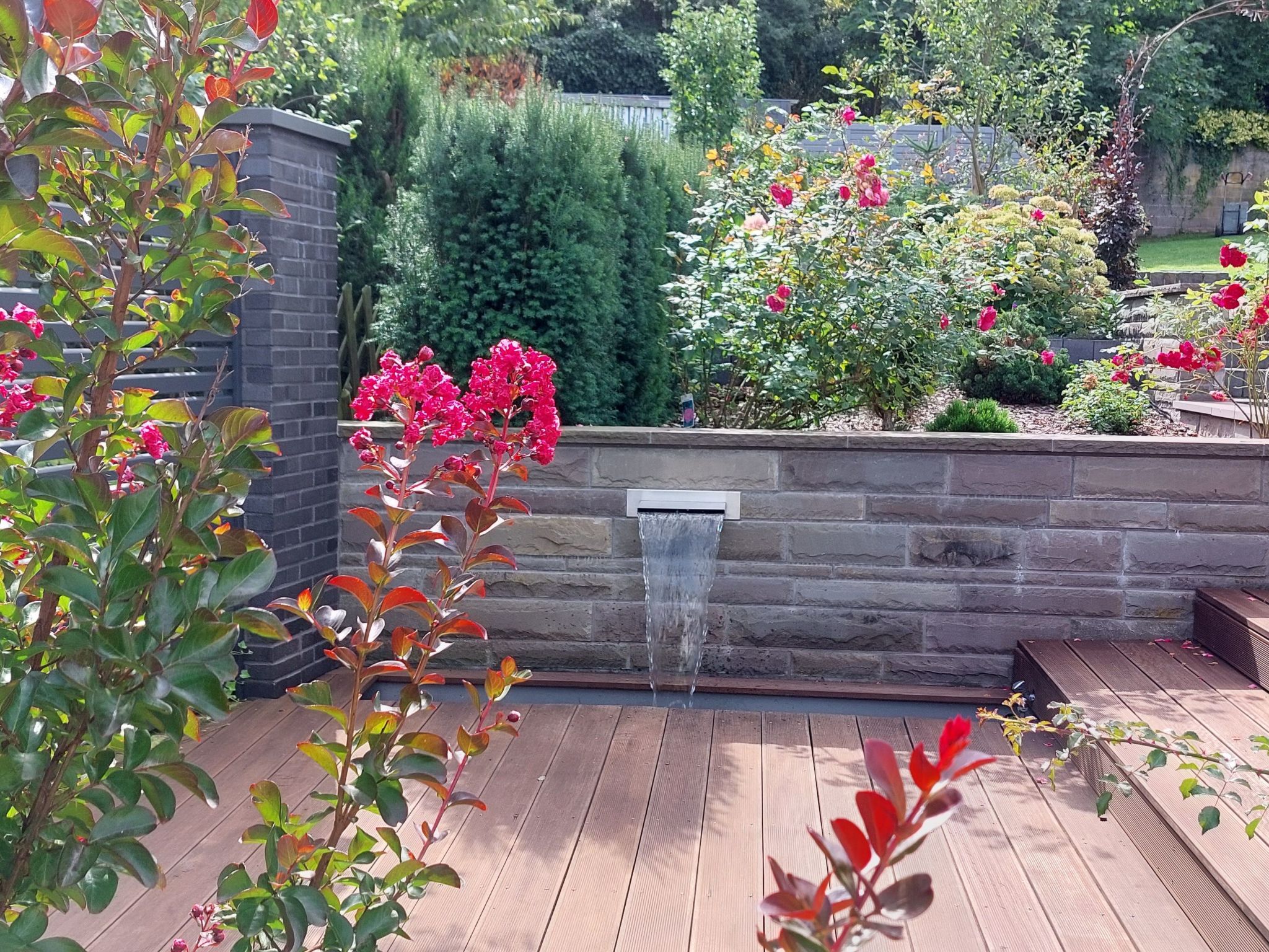 EifeLeben mit wunderschönem Garten-Buiten