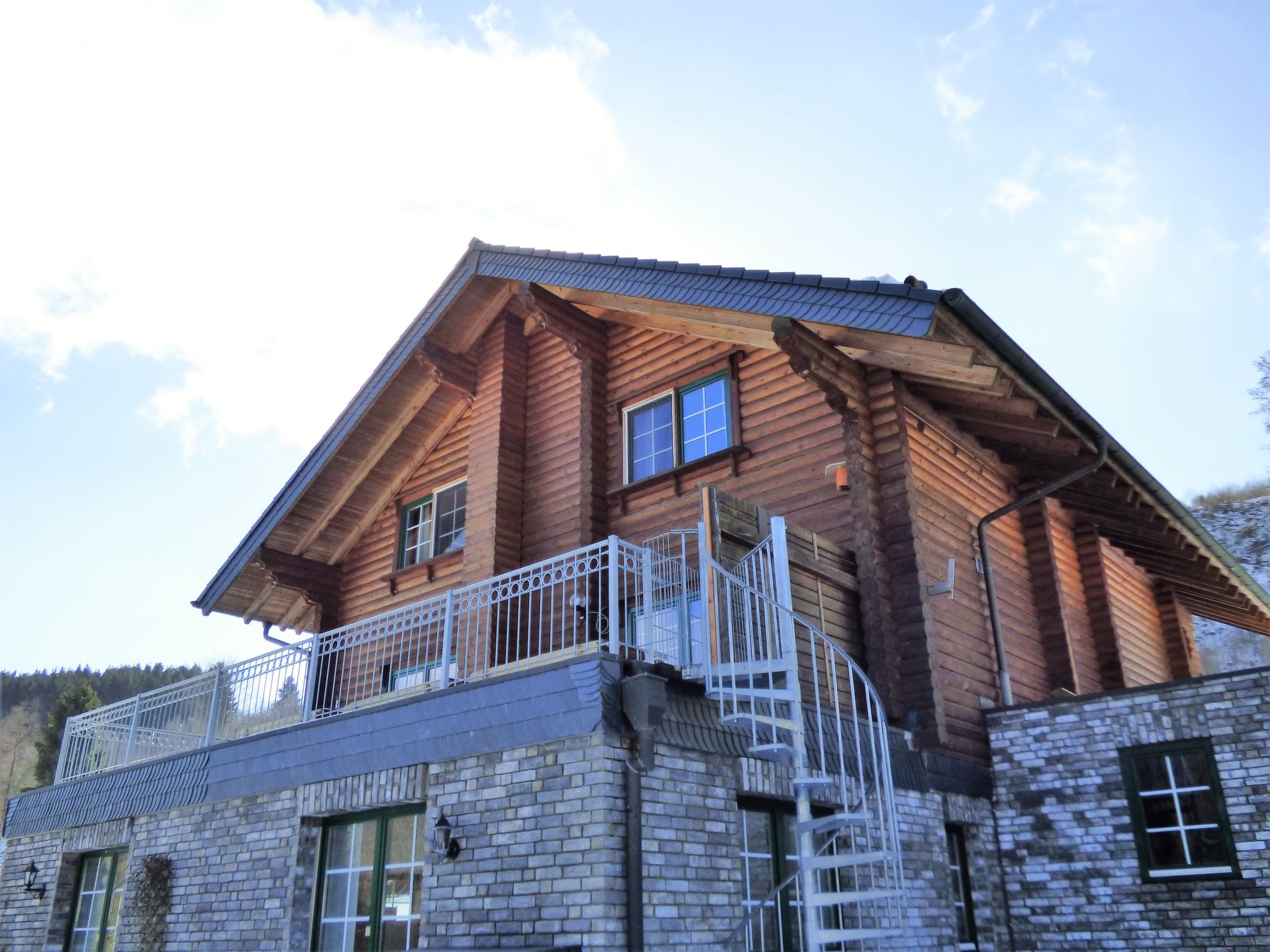 In Wiesen mit Privatem Pool-Binnen