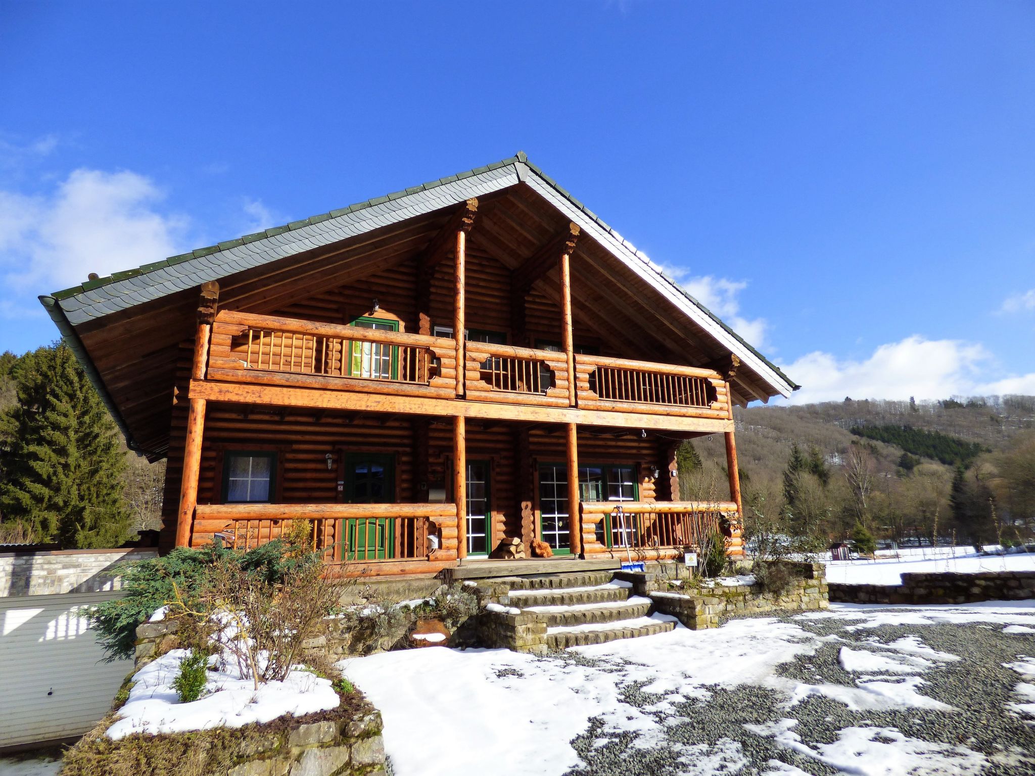 In Wiesen mit Privatem Pool-Binnen