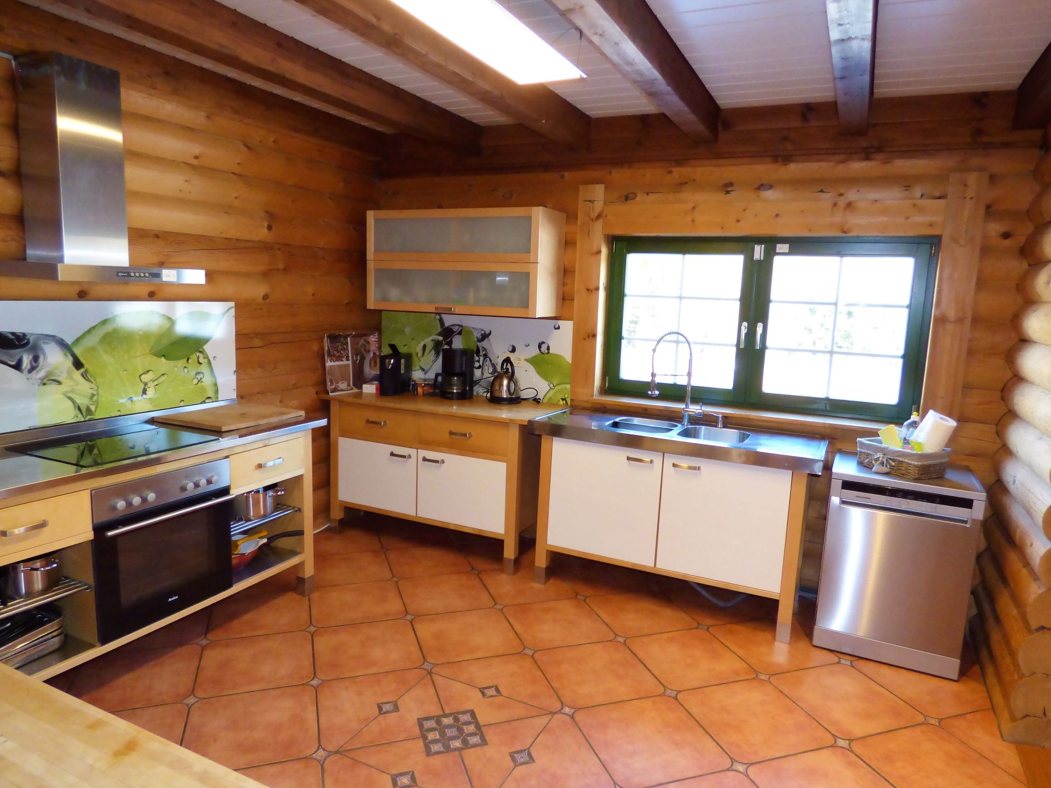 In Wiesen mit Privatem Pool-Binnen