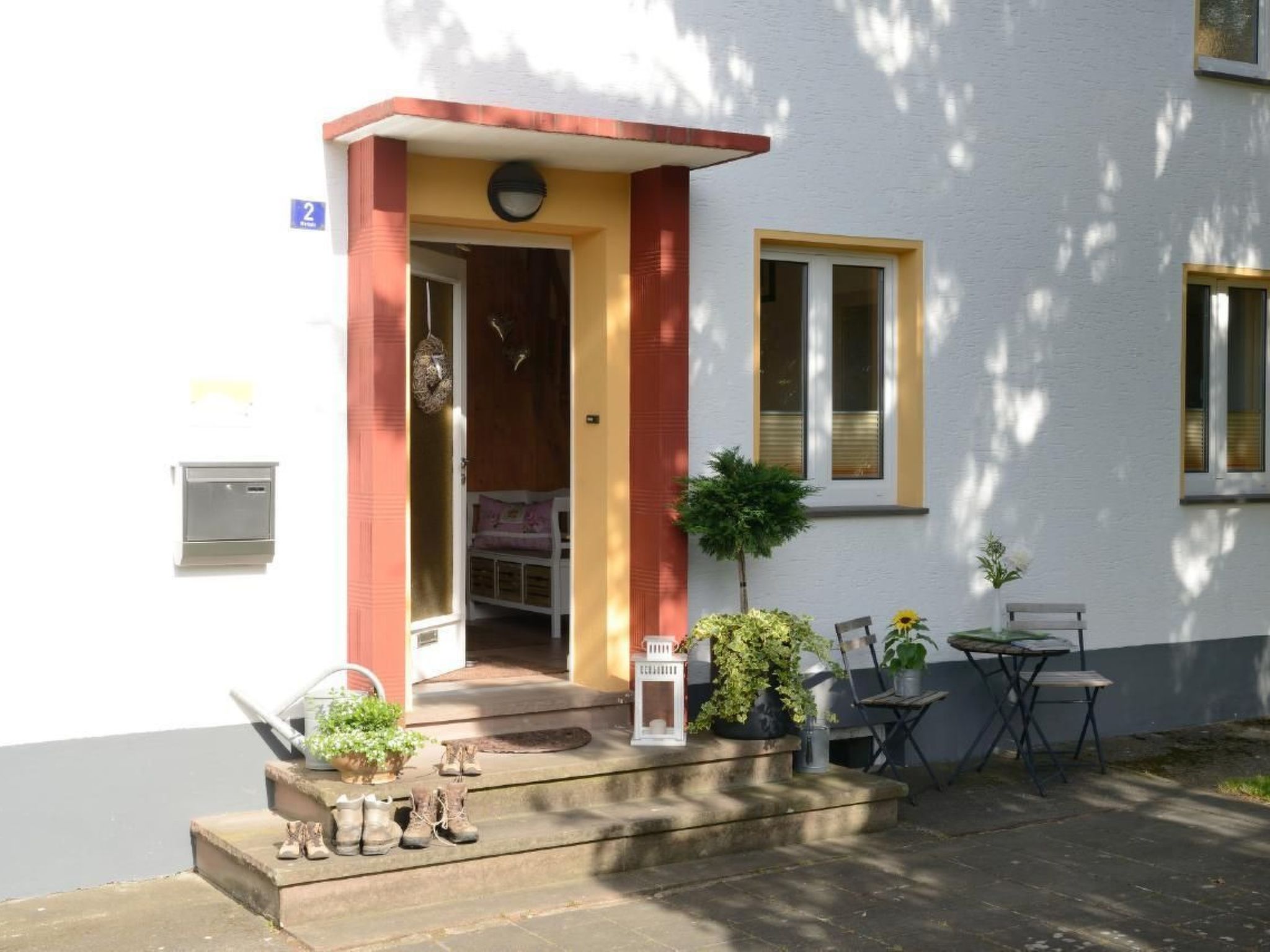 Ruhiges Ferienhaus in Lommersdorf mit Garten-Binnen
