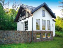 Fachwerkhaus mit Garten, Grill und Terrasse
