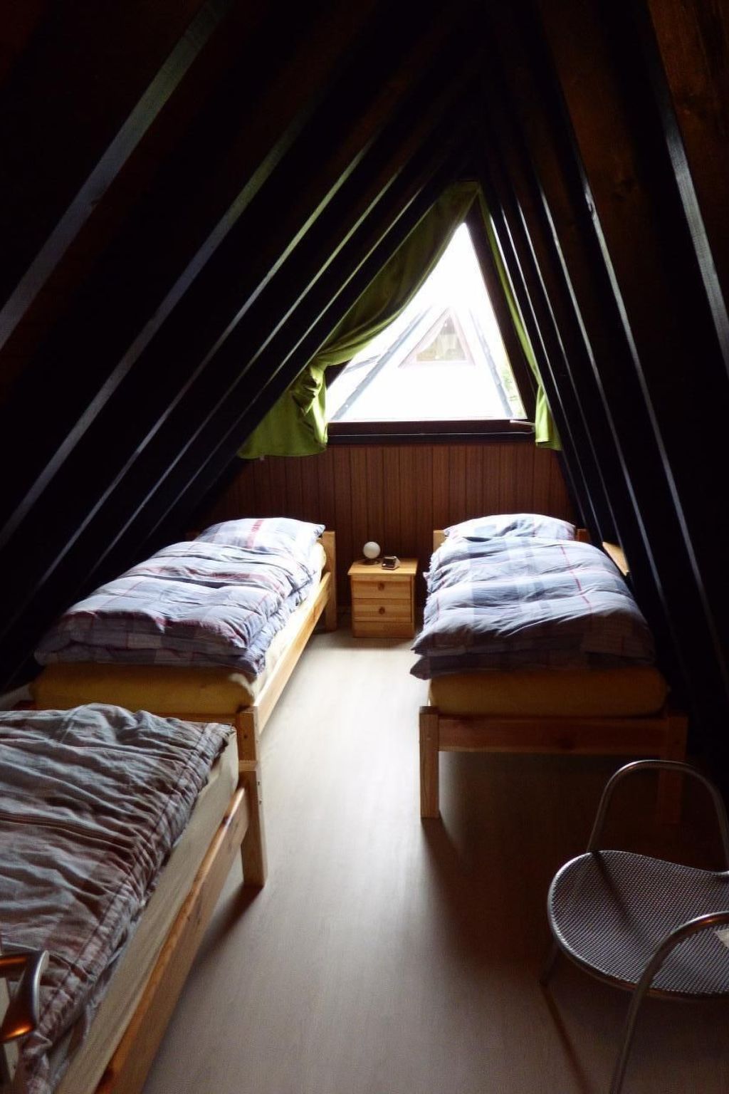 Eifelwaldhäuschen-Drinnen