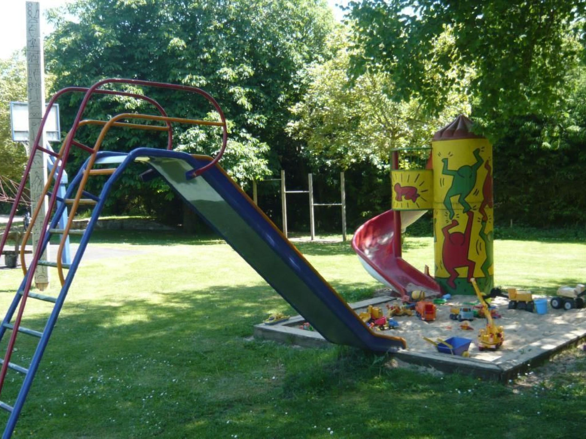 Eifelwaldhäuschen-Drinnen