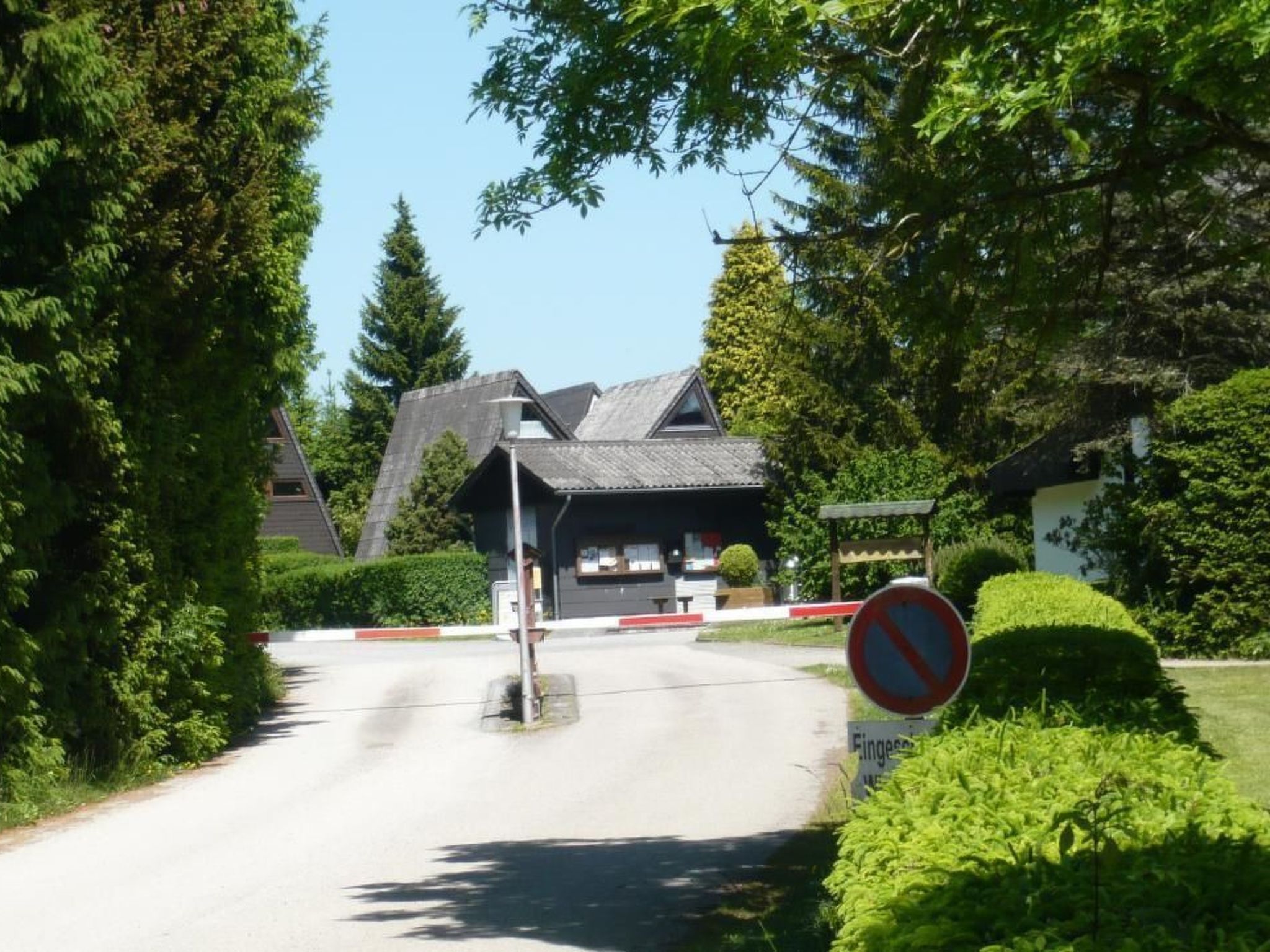 Eifelwaldhäuschen-Drinnen