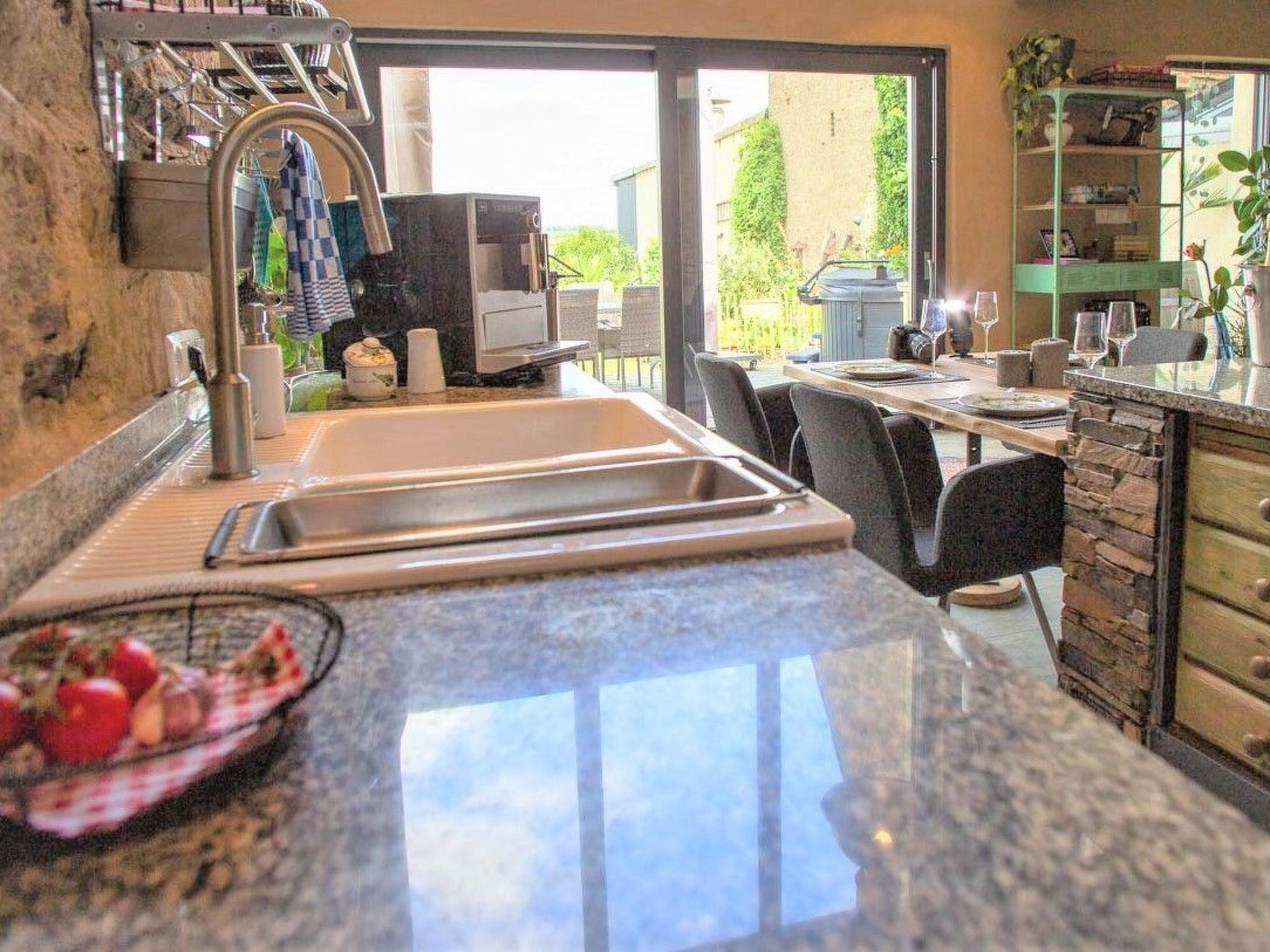 Maifelder Wellness-Loft in Gappenach — Terrace (3 of 39)