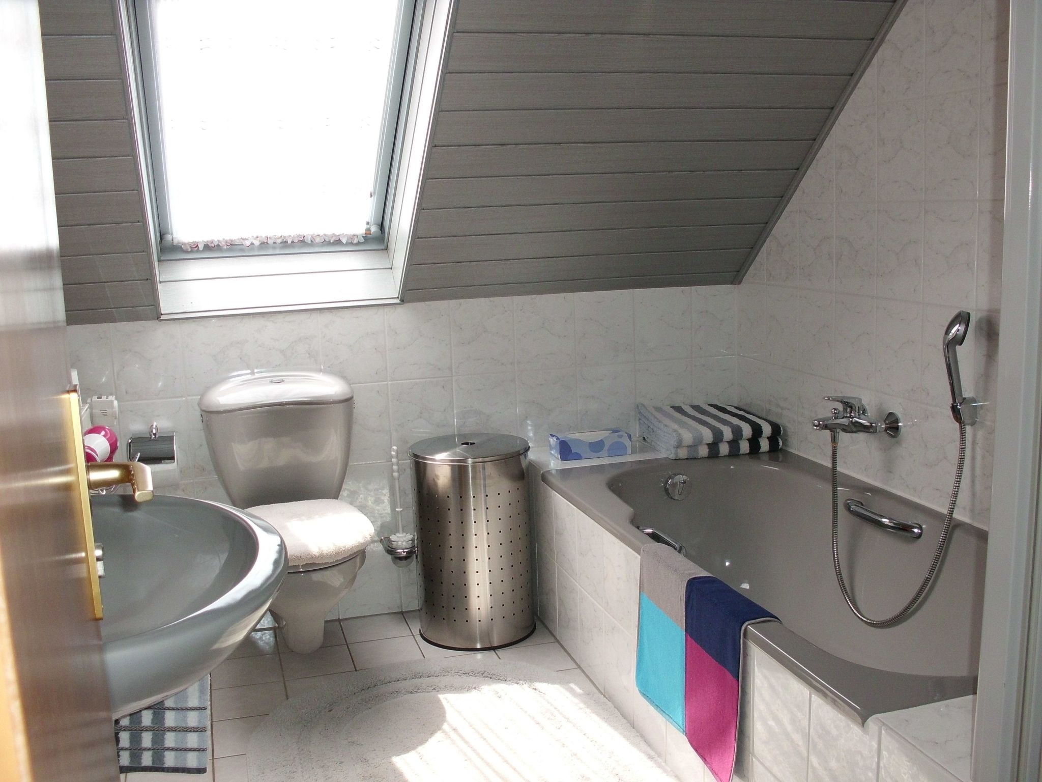 Gerä¤umige Ferienwohnung in Lay am Moselhang-Binnen