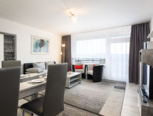 Rustiek appartement aan de golfbaan bij Koblenz met zwembad - thumbnail 6