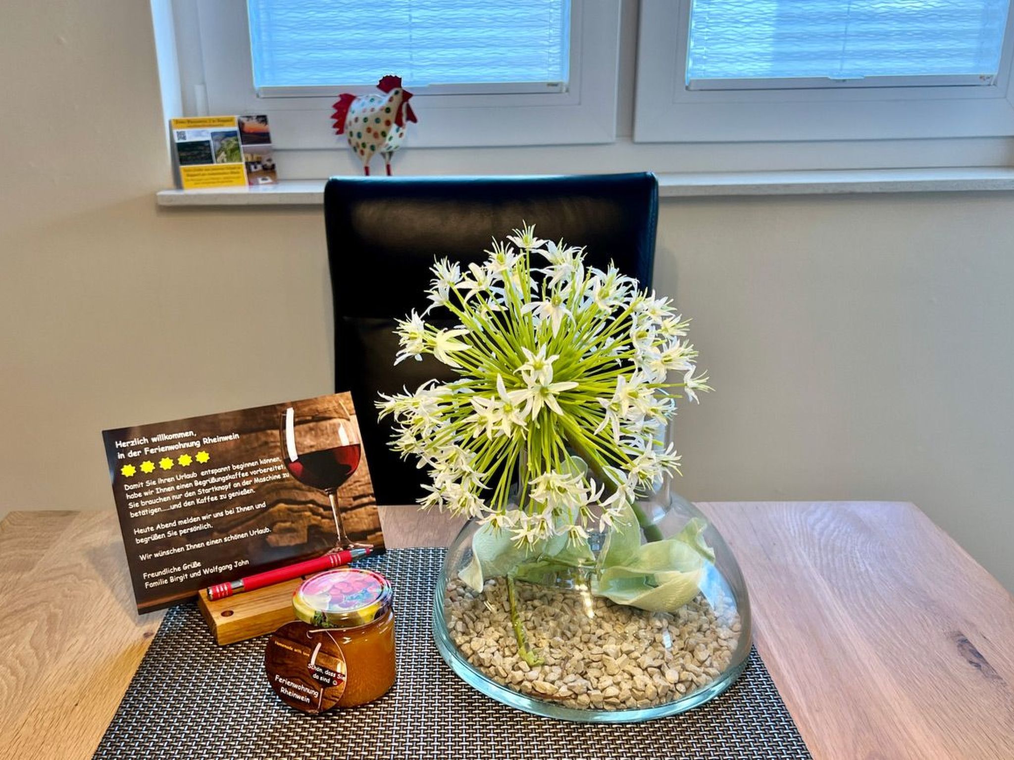 Moderne Wohnung mit Parkplatz und Rheinblick-Binnen