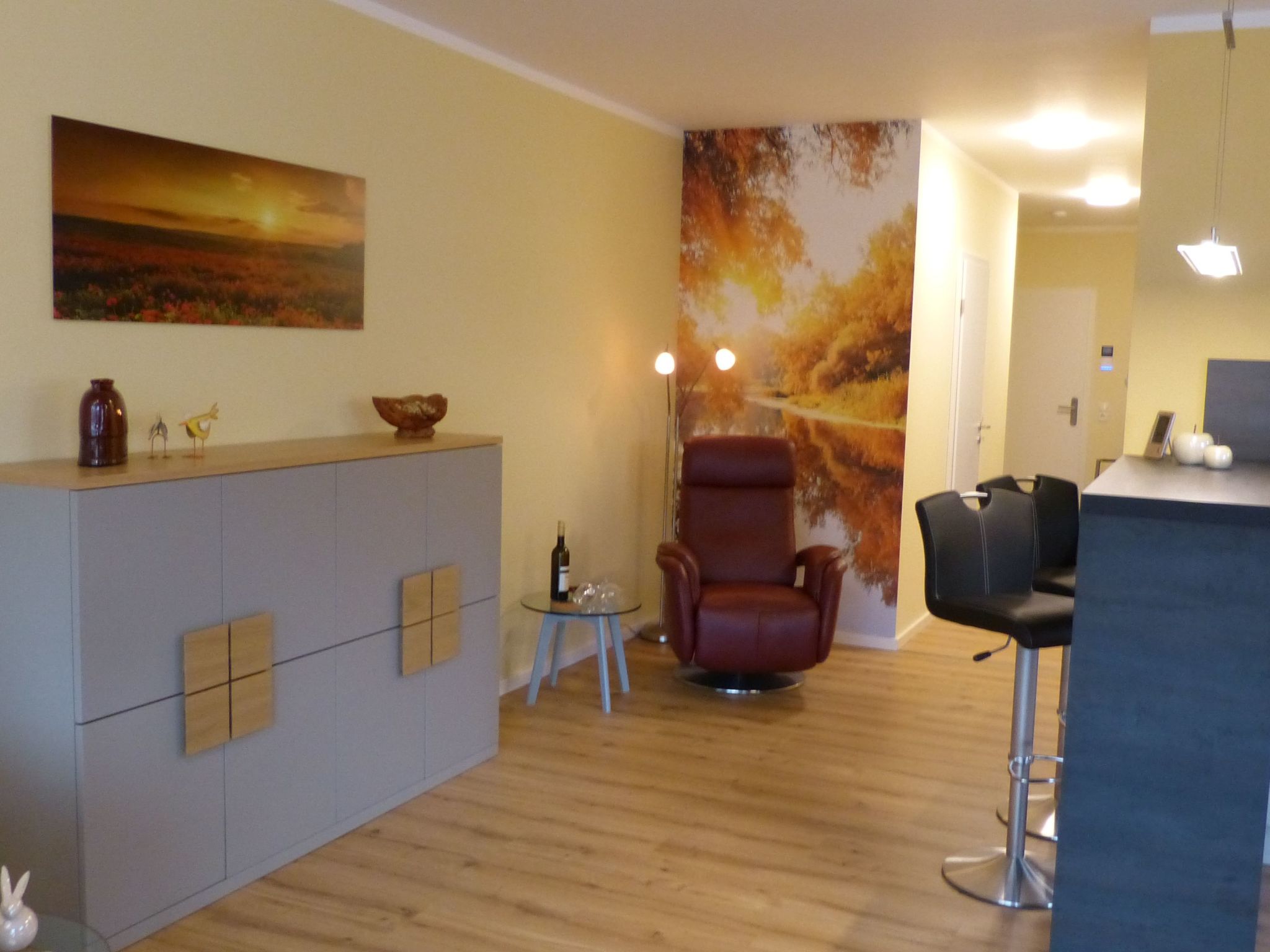 Moderne Wohnung mit Parkplatz und Rheinblick-Binnen