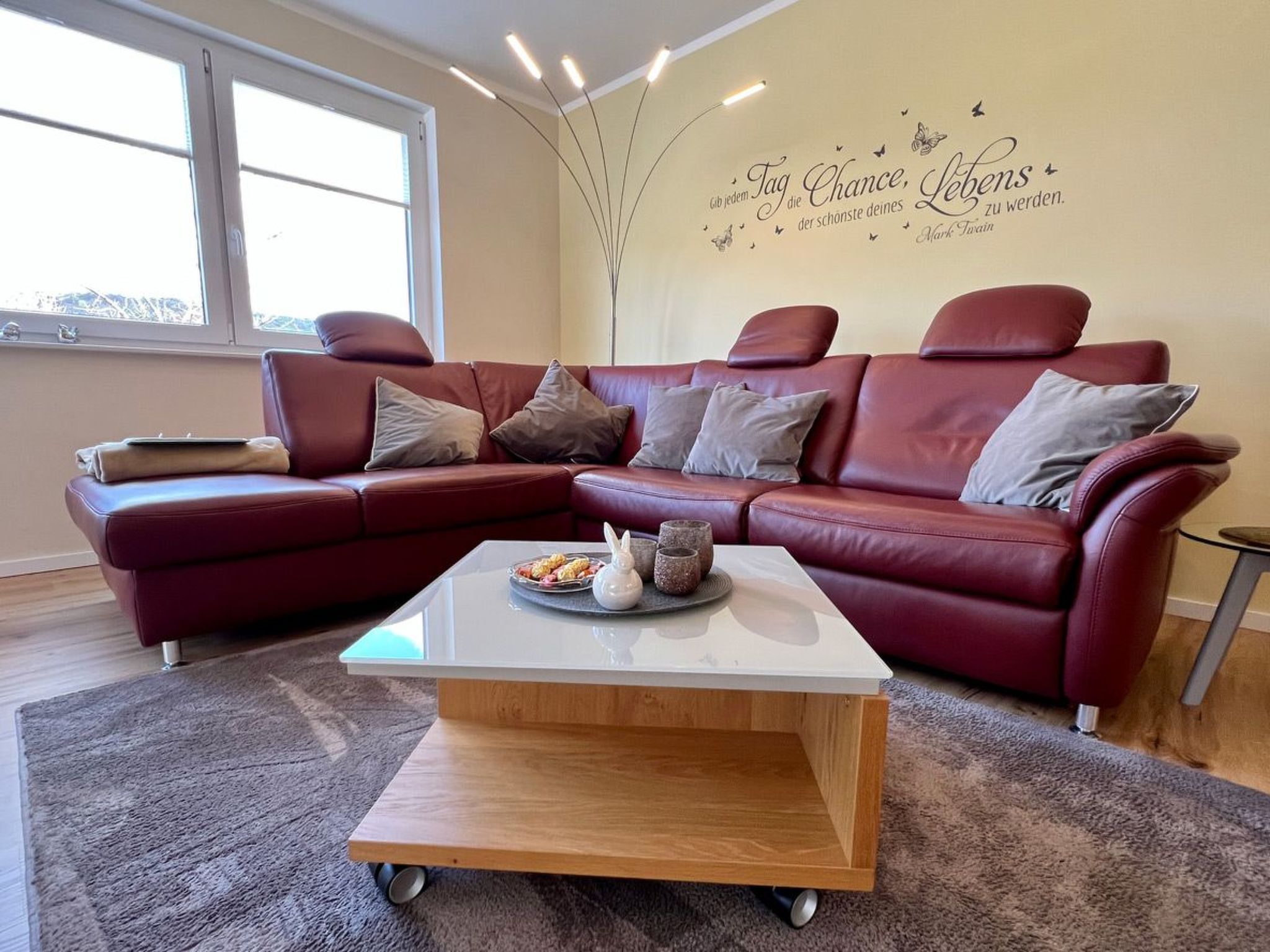 Moderne Wohnung mit Parkplatz und Rheinblick-Binnen