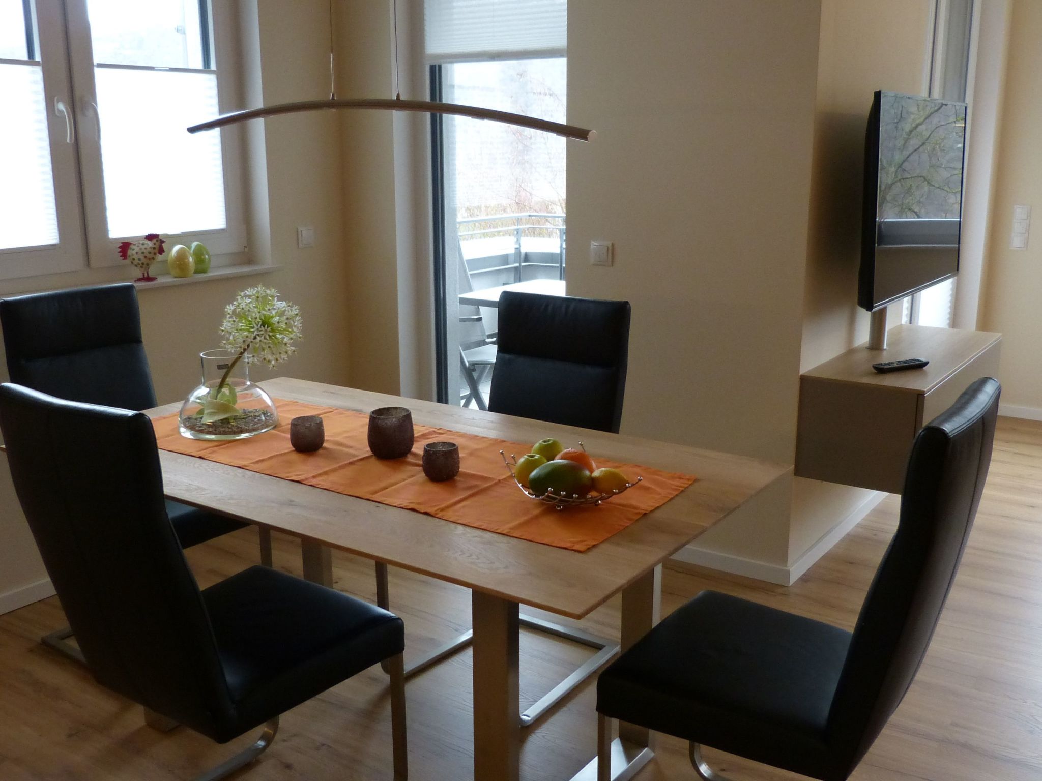 Moderne Wohnung mit Parkplatz und Rheinblick-Binnen