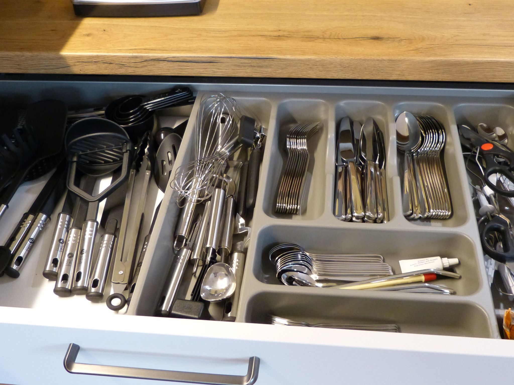 Moderne Wohnung mit Parkplatz und Rheinblick-Binnen