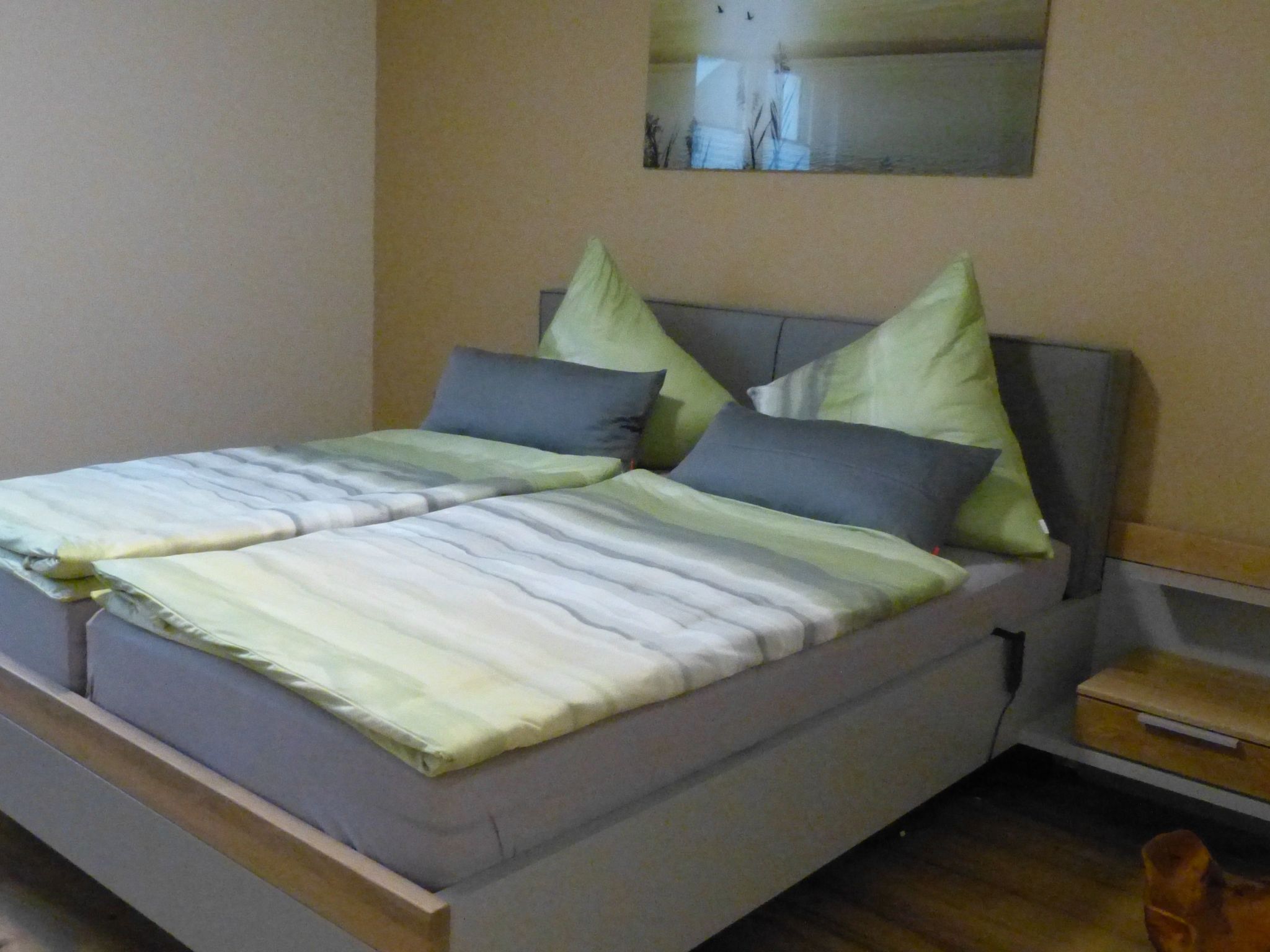 Moderne Wohnung mit Parkplatz und Rheinblick-Image-tags.info