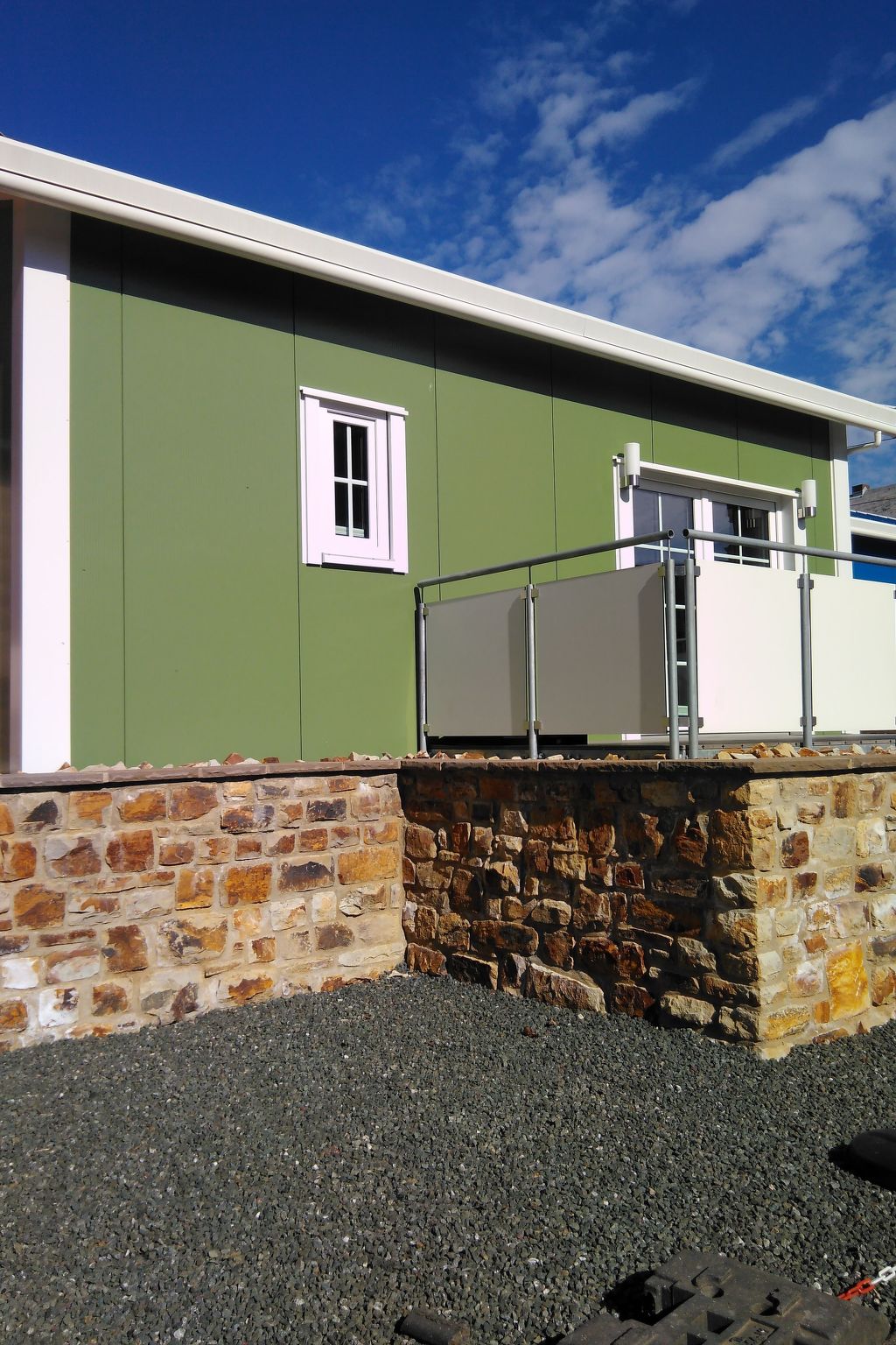 Mit Grill in Bad Marienberg-Binnen