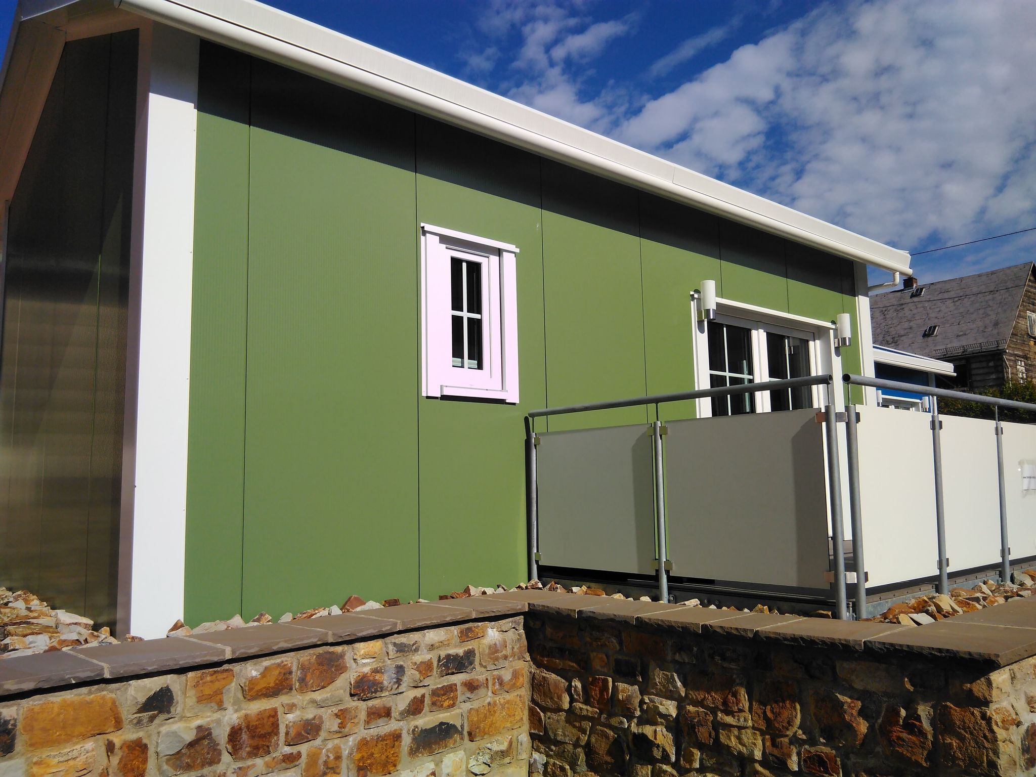 Mit Grill in Bad Marienberg-Binnen