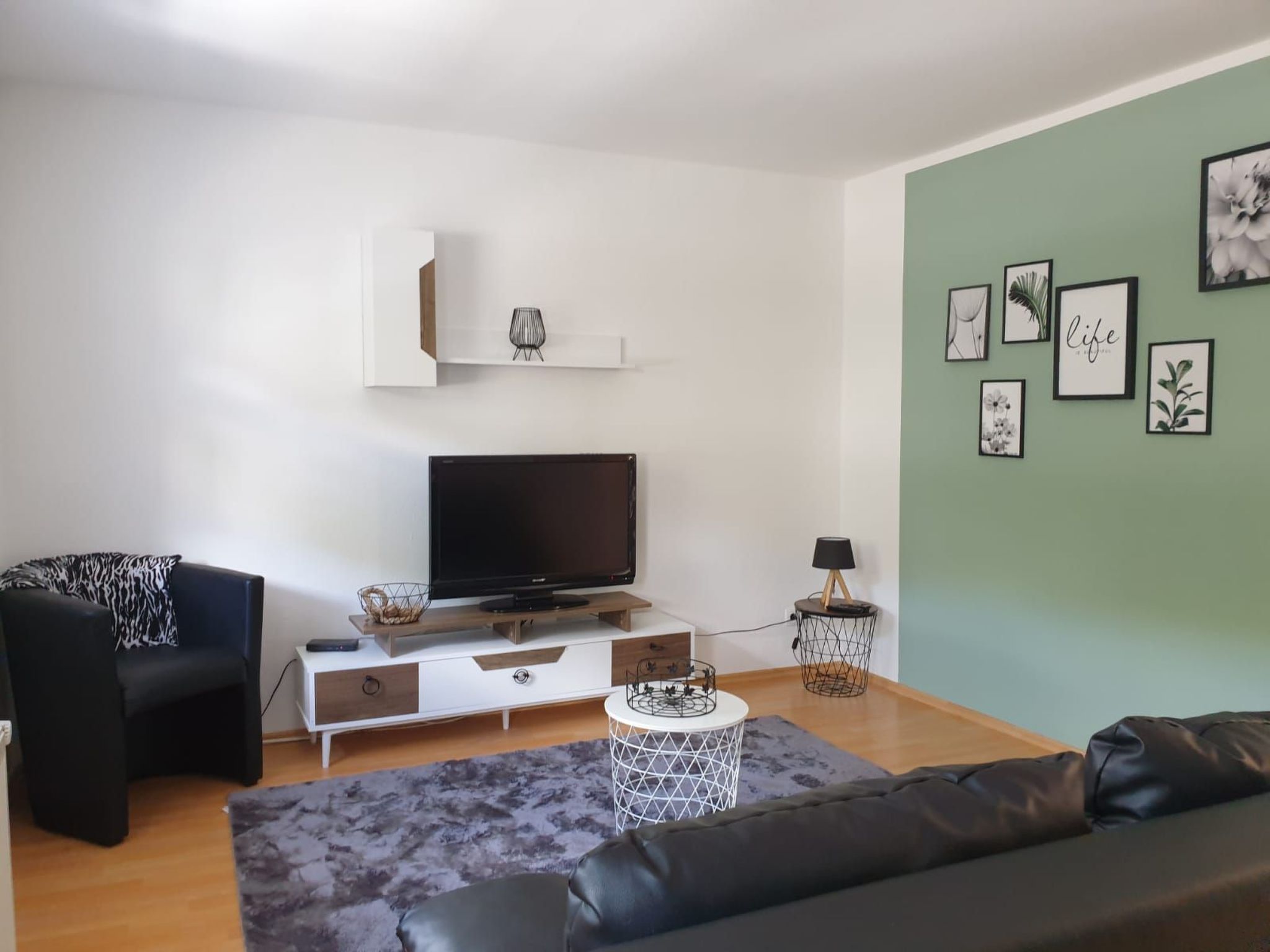 Sandra´s Ferienwohnung mit Pool