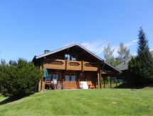 Chalet mit Garten, Grill und Terrasse