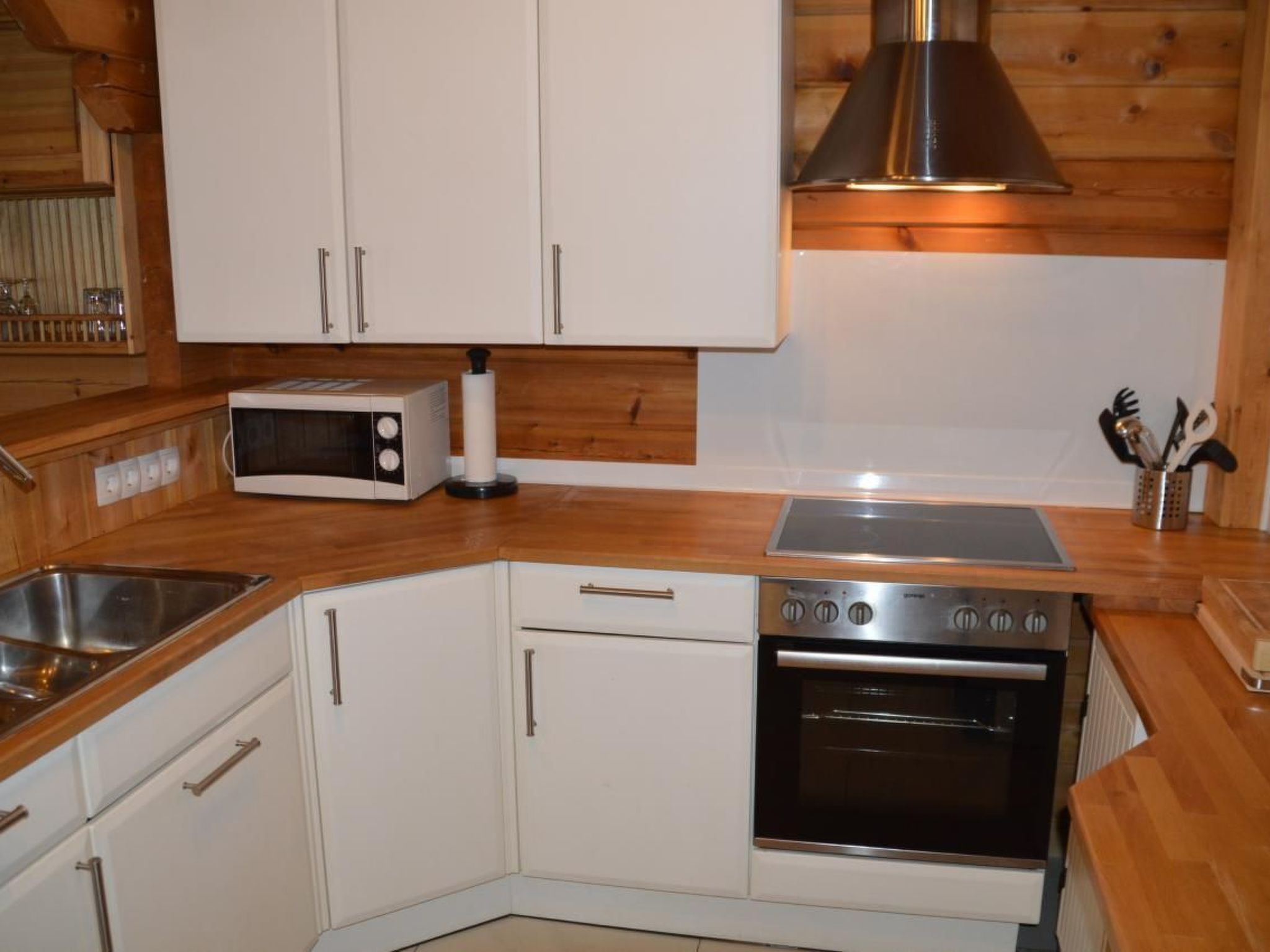 Chalet mit Garten, Grill und Terrasse-Binnen