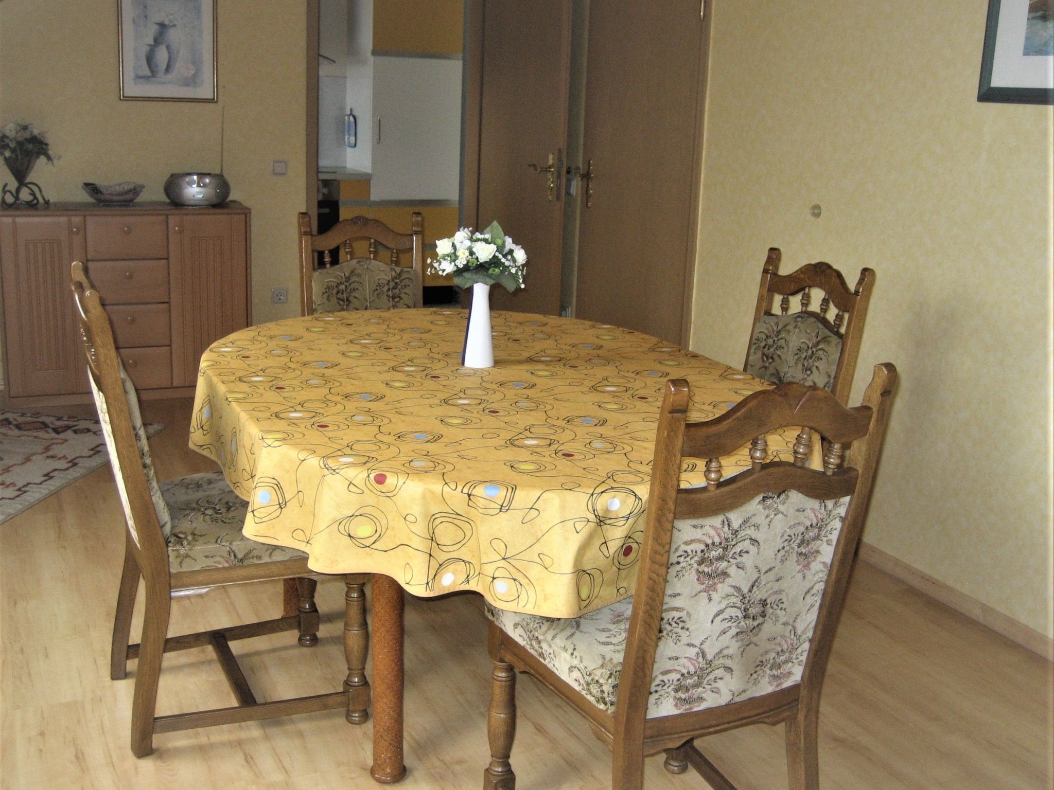 In der Vulkaneifel-Drinnen