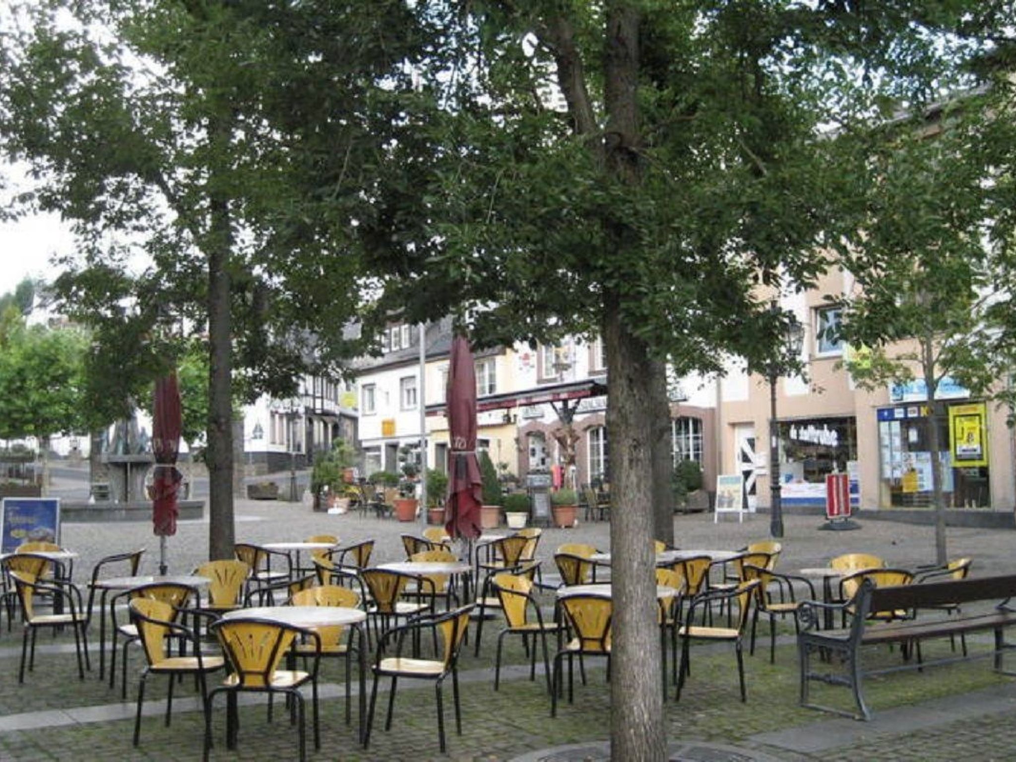 In der Vulkaneifel-Drinnen