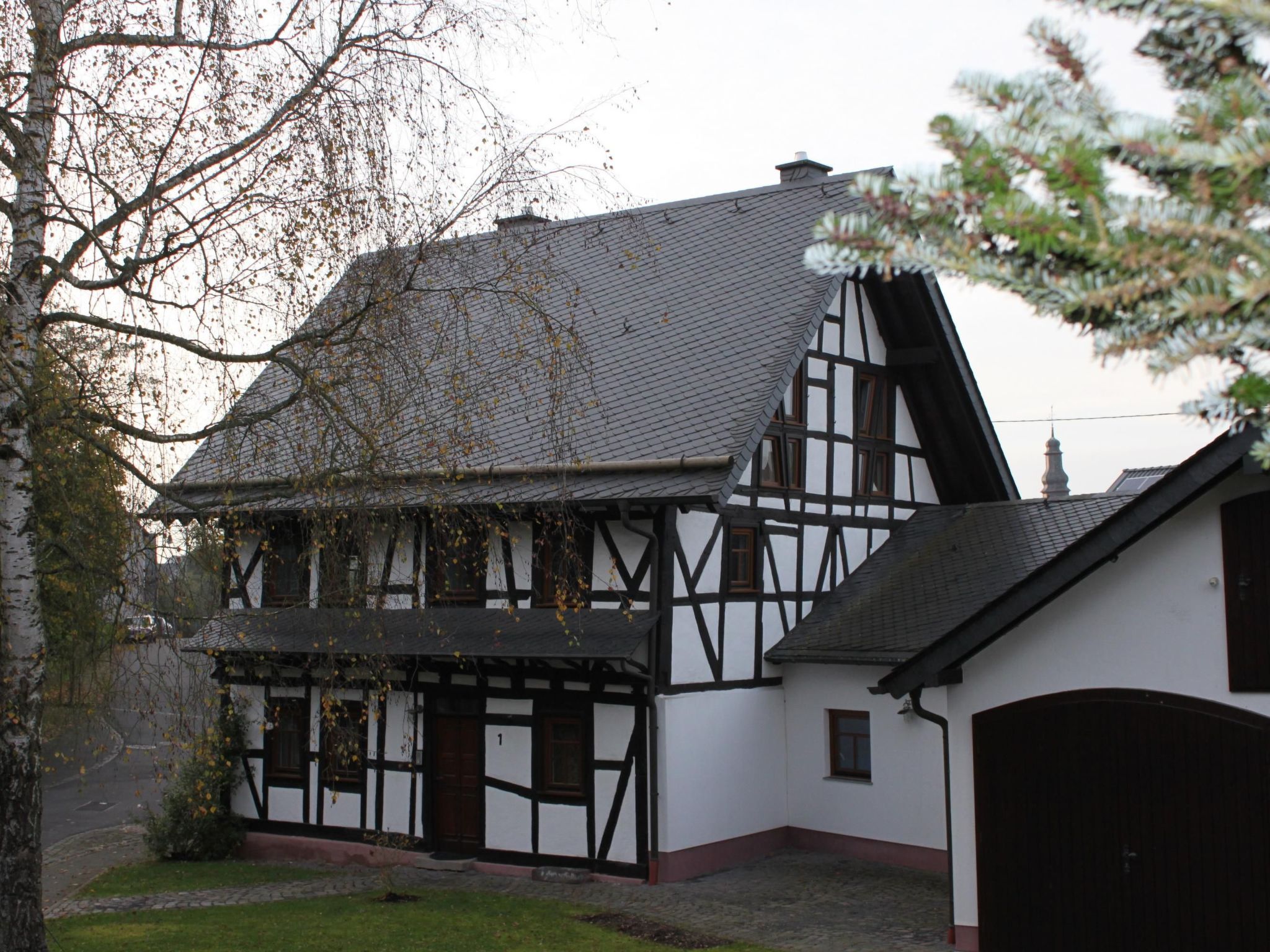 Romantisches Fachwerkhaus zwischen Rhein und Mosel