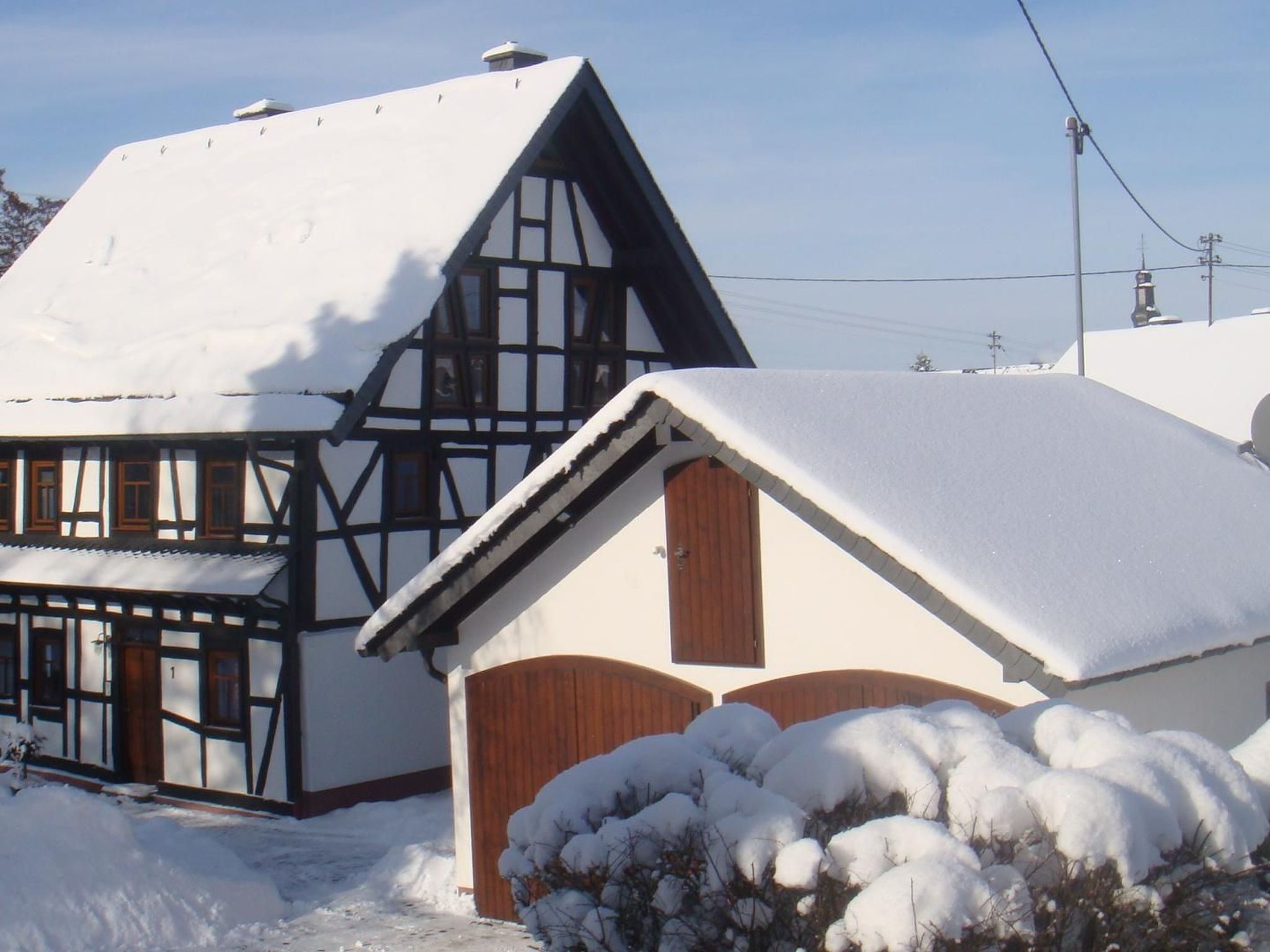 Romantisches Fachwerkhaus zwischen Rhein und Mosel-Image-tags.info