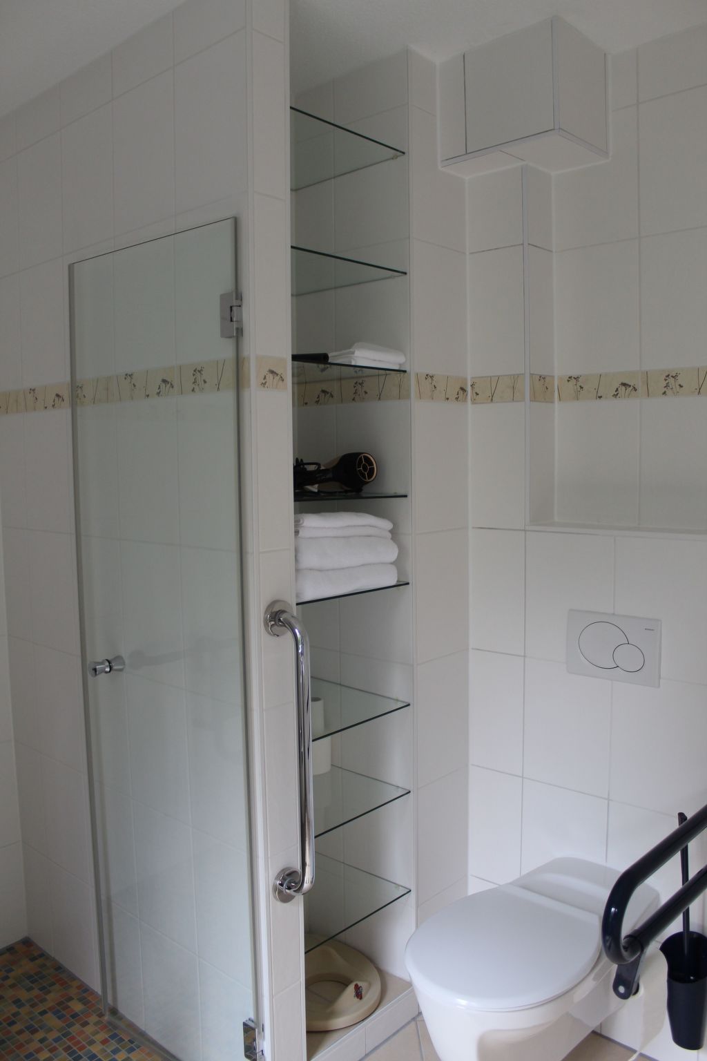 Almyssen-Image-tags.info