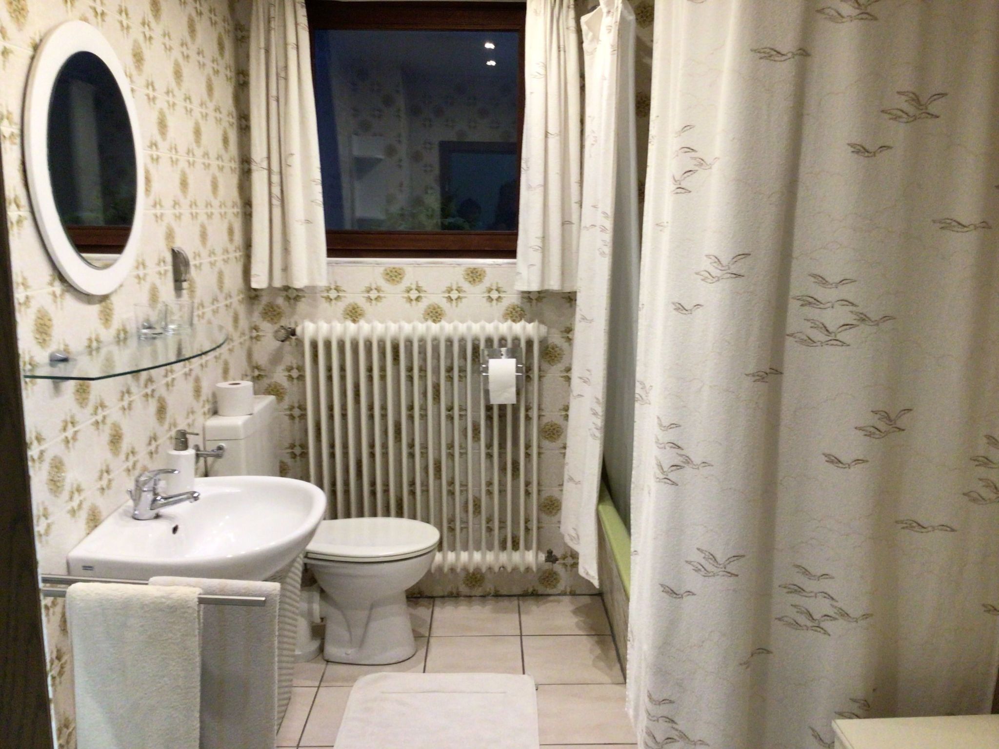 Schöne Ferienwohnung mit Großer Terrasse-Dedans