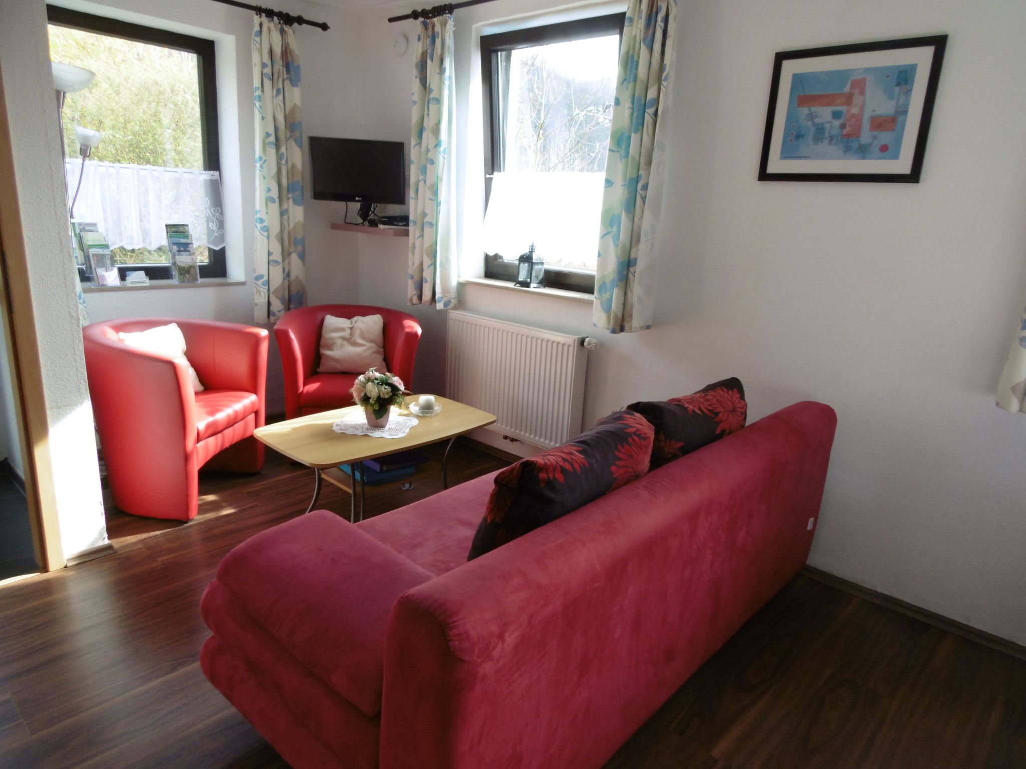 In Waldbreitbach mit Whirlpool-Drinnen