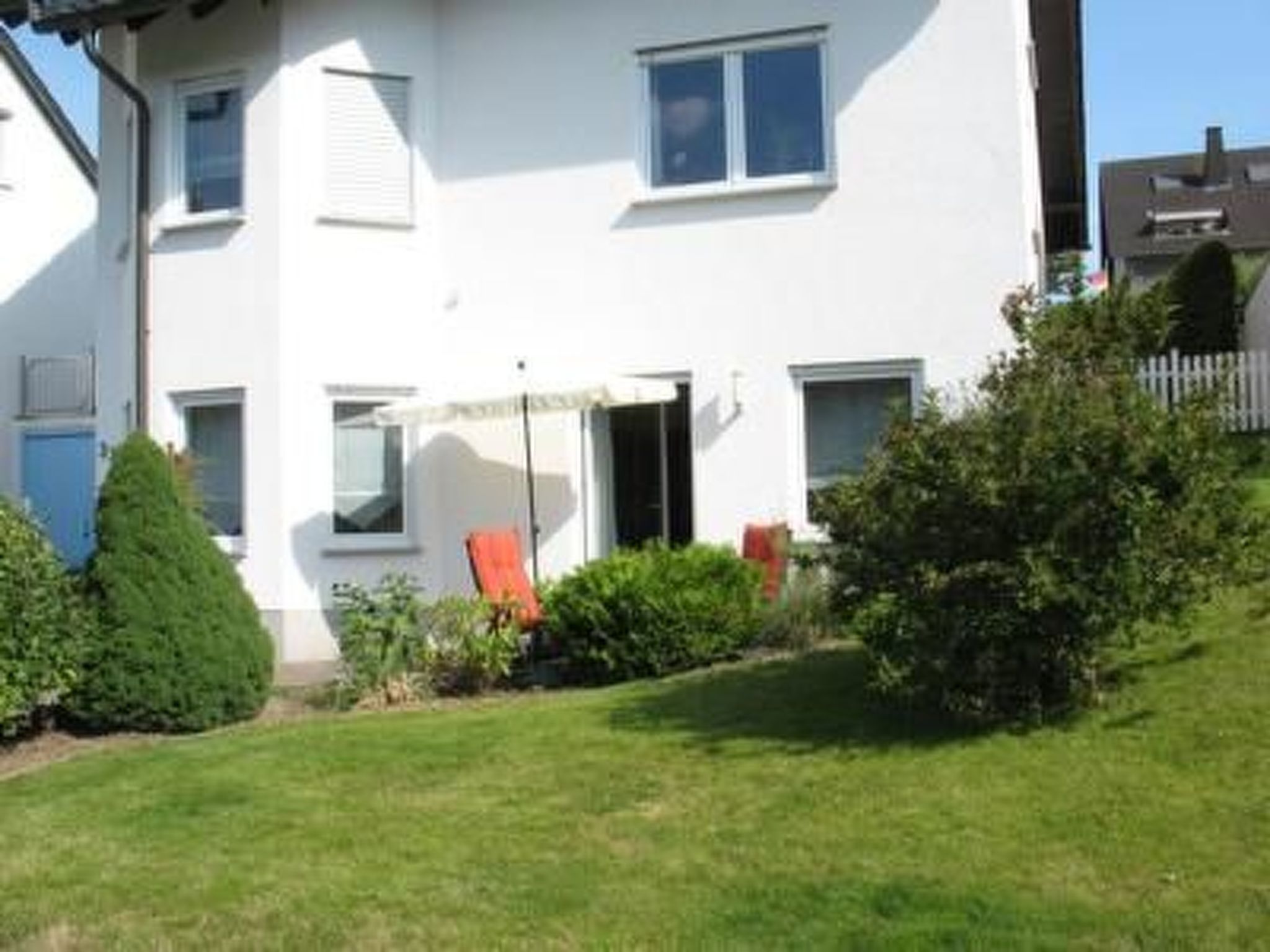 in Westum mit Terrasse