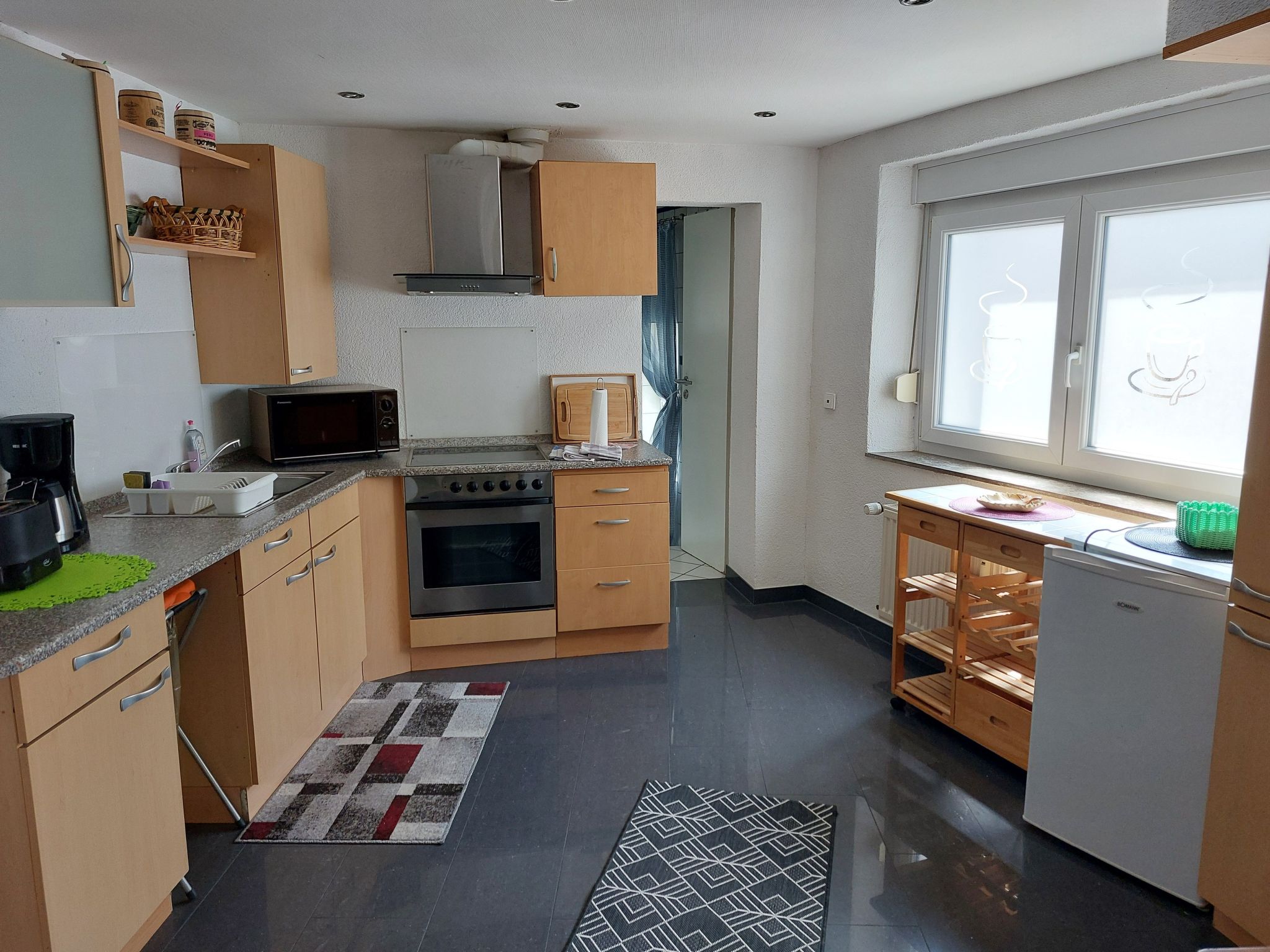 Einzigartige Lage direkt Mosel und Radweg.-Binnen