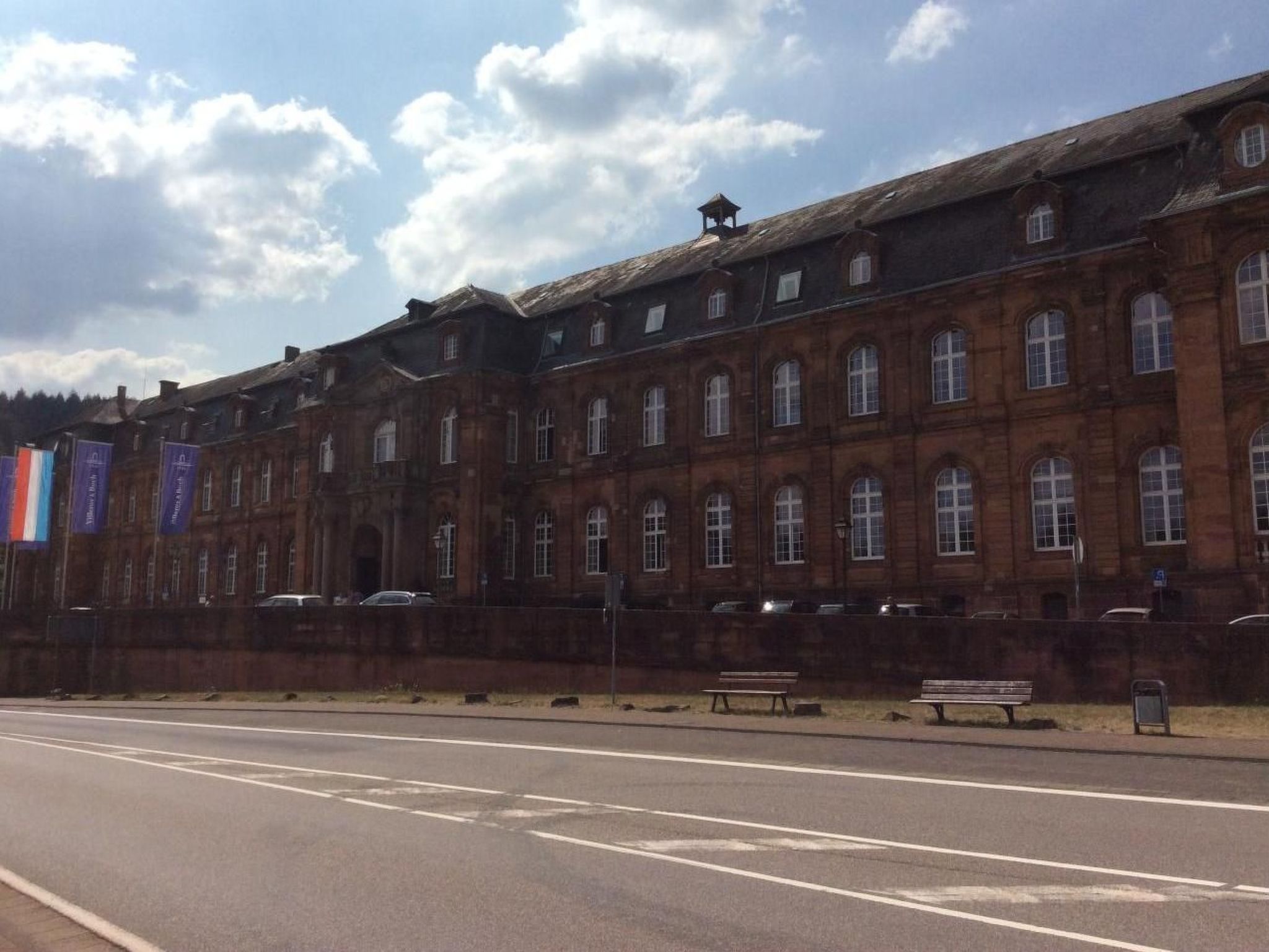 Einzigartige Lage direkt Mosel und Radweg.-Binnen