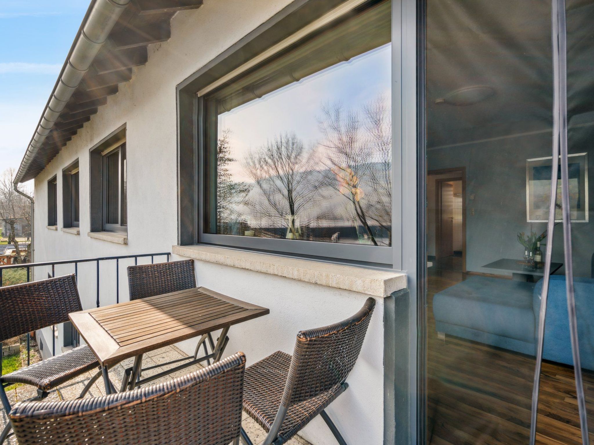Mit Balkon und schönem Moselblick-Inside