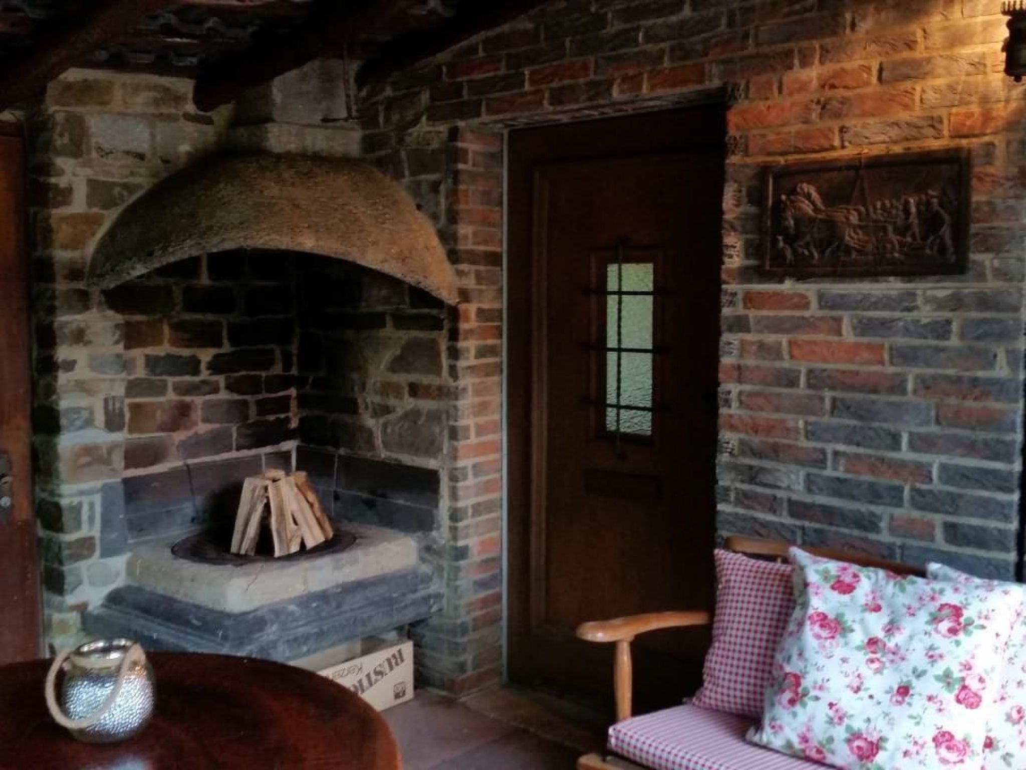 In Zendscheid mit Offenem Kamin-Binnen