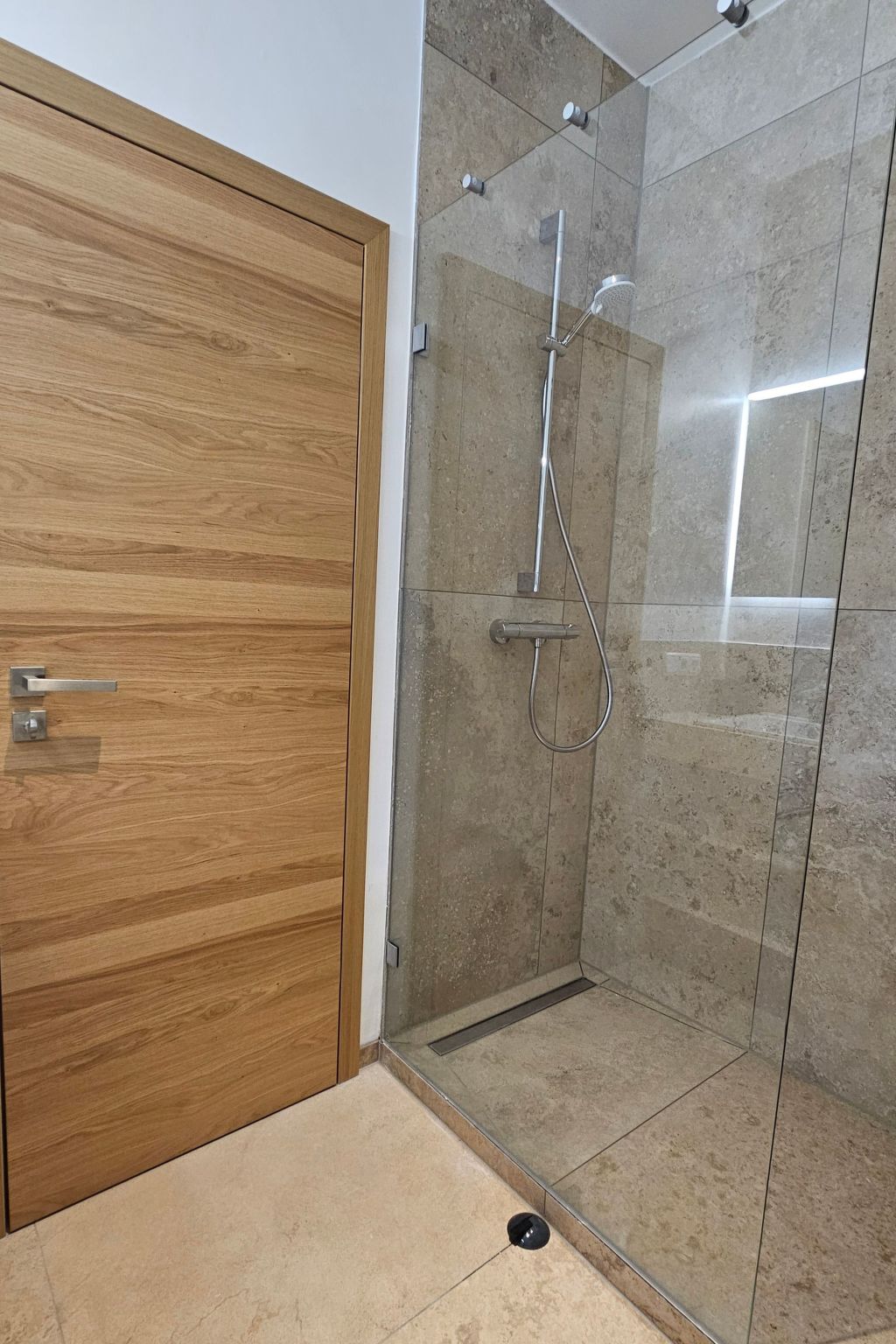 Mit Terrasse und Garten Südeifel-Binnen