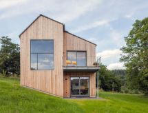Modern houten vakantiehuis in de Eifel, 8 km van het meer - thumbnail 1
