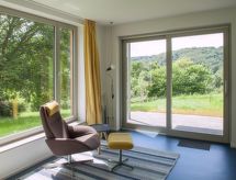 Modern houten vakantiehuis in de Eifel, 8 km van het meer - thumbnail 4