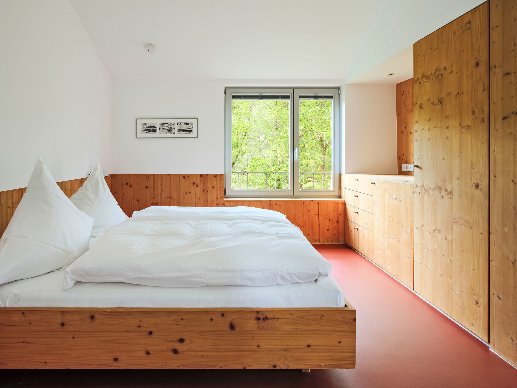 Moderner Holzhausneubau in der Eifel - Drinnen