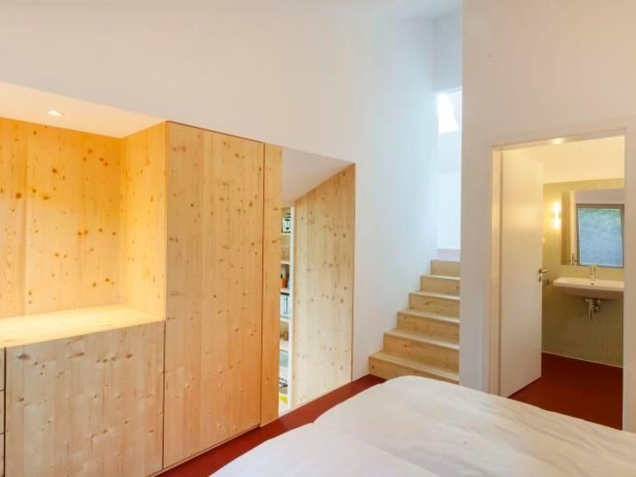 Moderner Holzhausneubau in der Eifel-Binnen