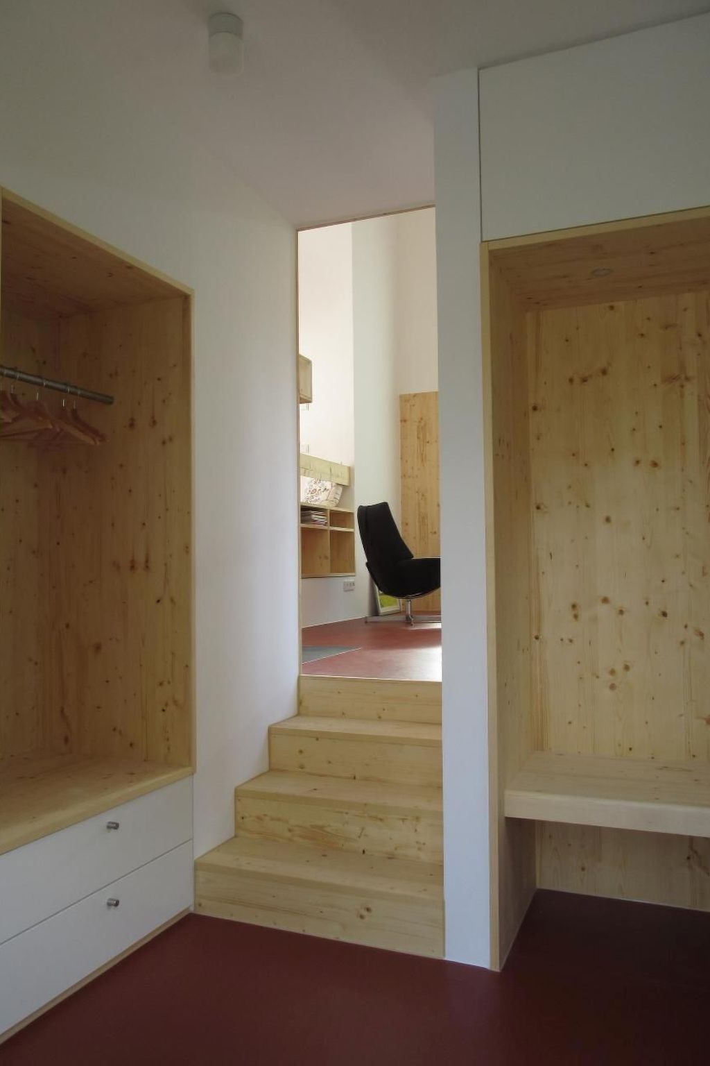 Moderner Holzhausneubau in der Eifel-Binnen