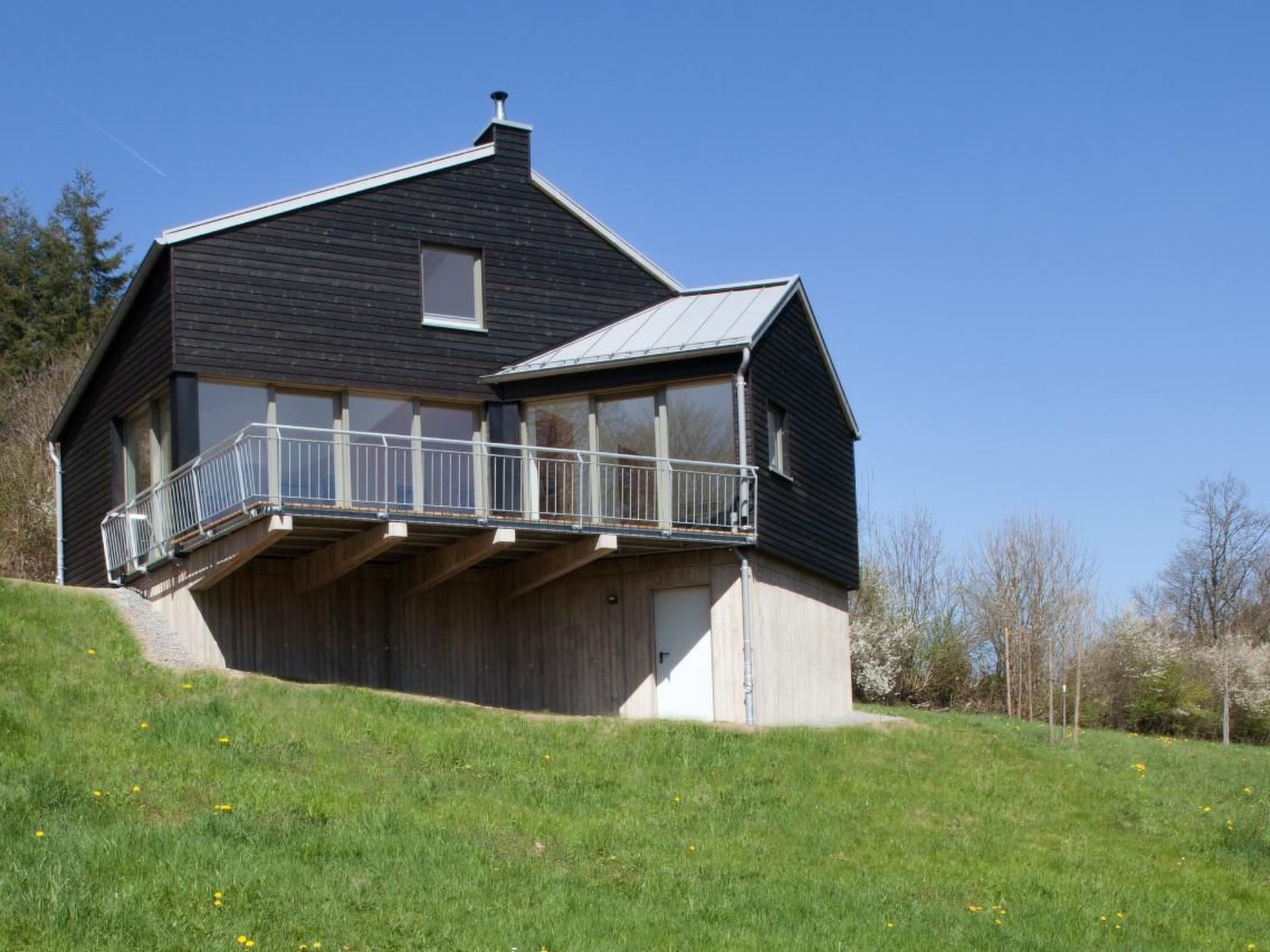 Kleines Vulkaneifelhaus