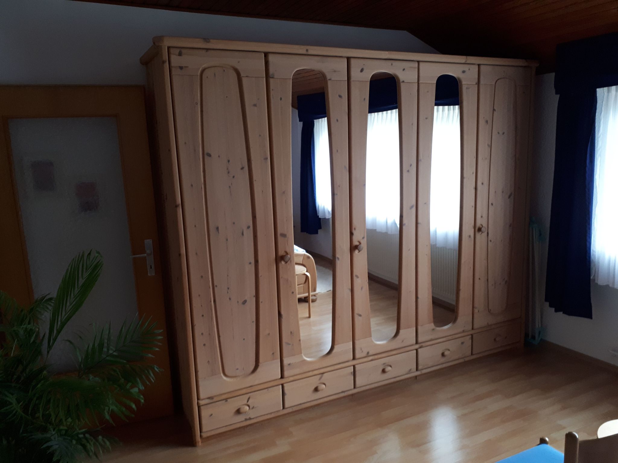 Resi Lux in Niederehe-Image-tags.info