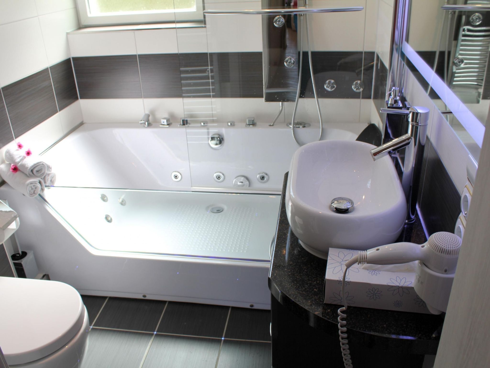 Appartement in Schalkenmehren mit Schönem Balkon-Inside