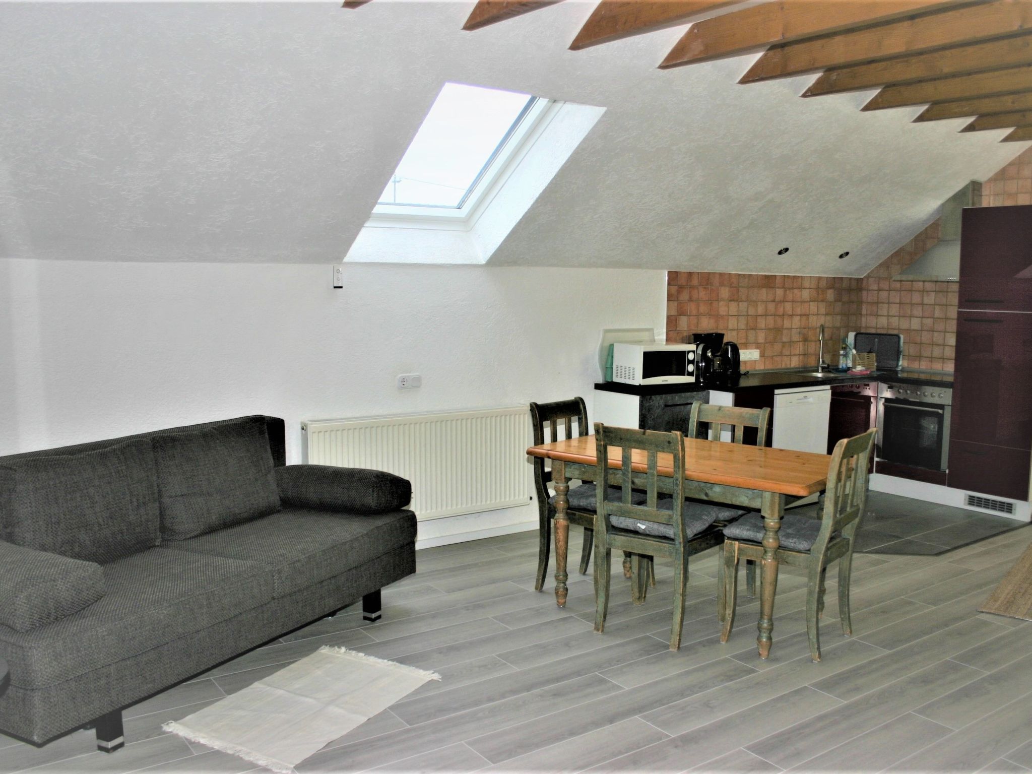 Helle Ferienwohnung in Mehren mit Eigenem Garten