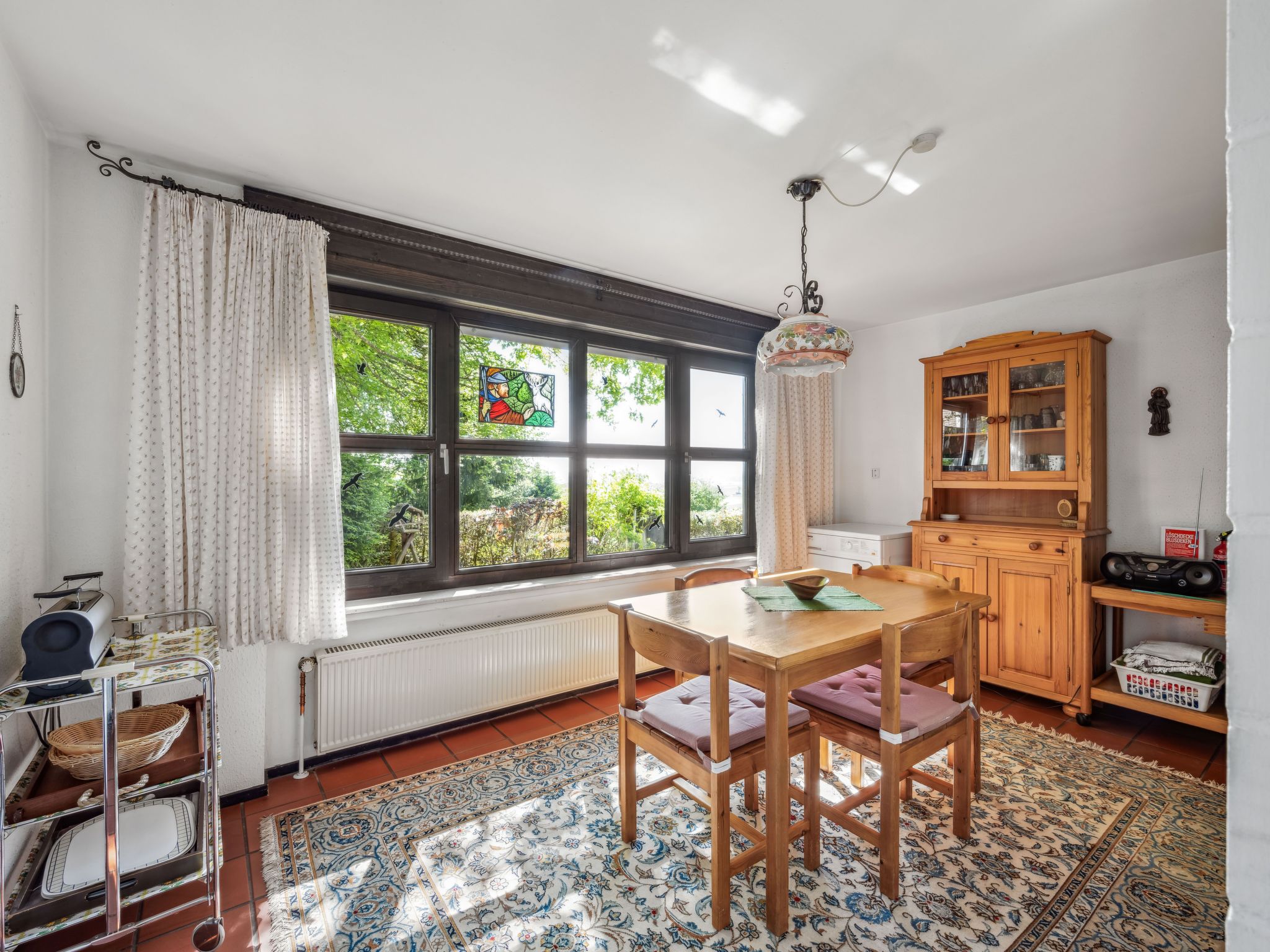 George Countryhouse-Image-tags.info