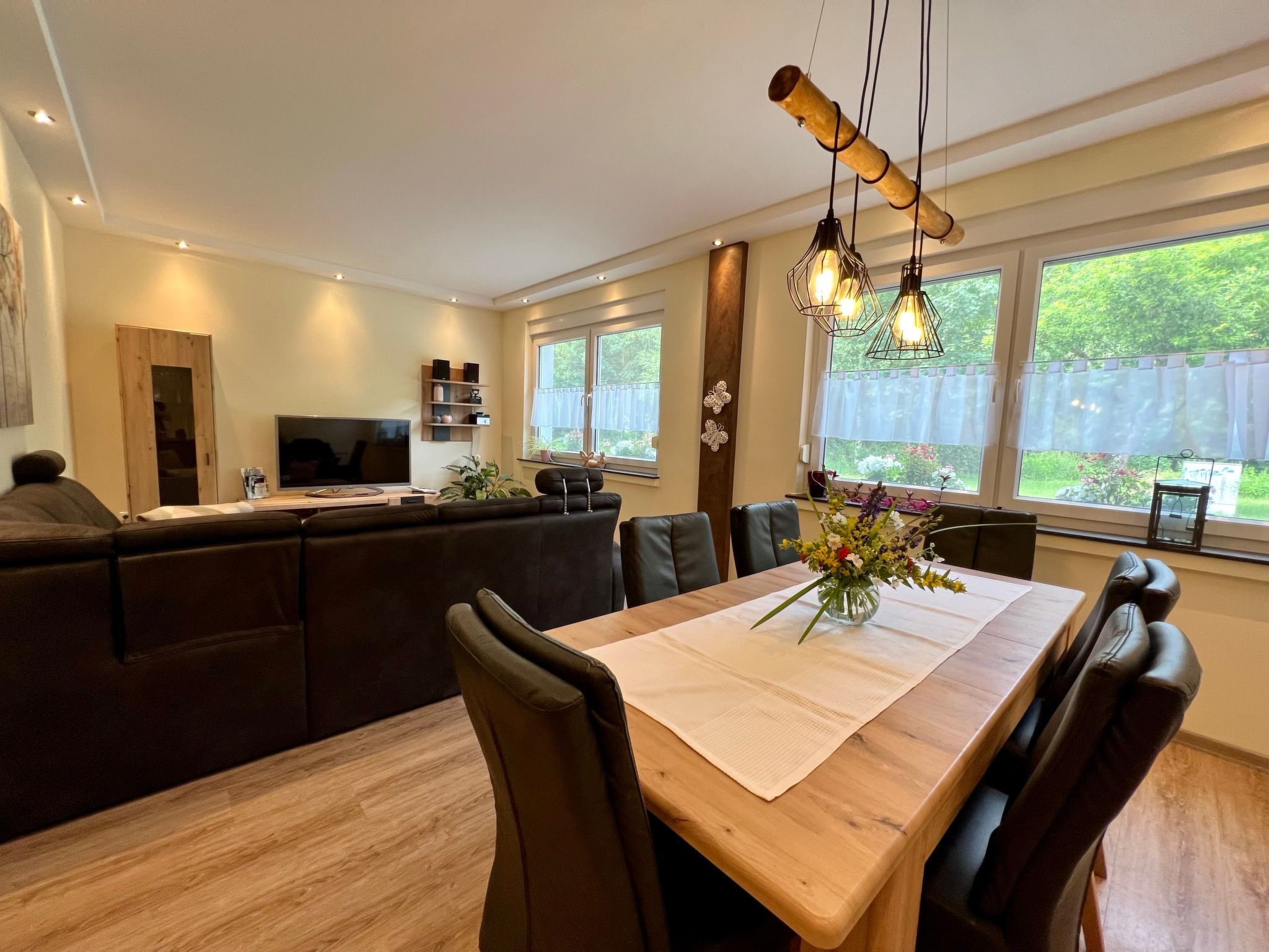 Suite am Radweg-Image-tags.info