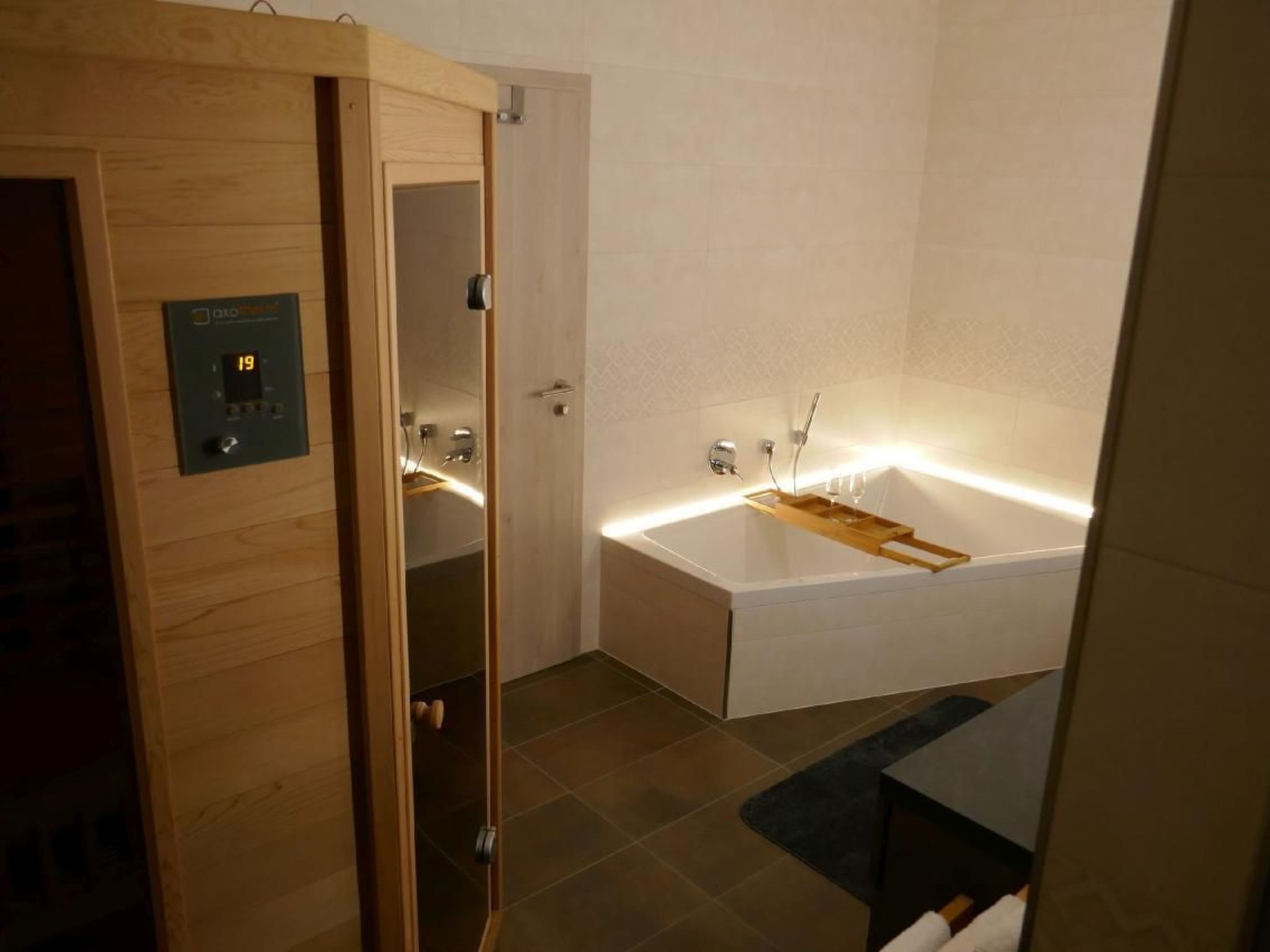 Suite am Radweg-Image-tags.info