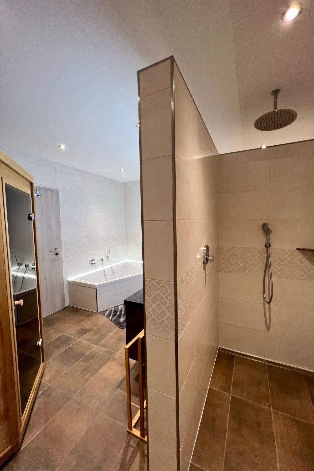 Suite am Radweg-Image-tags.info