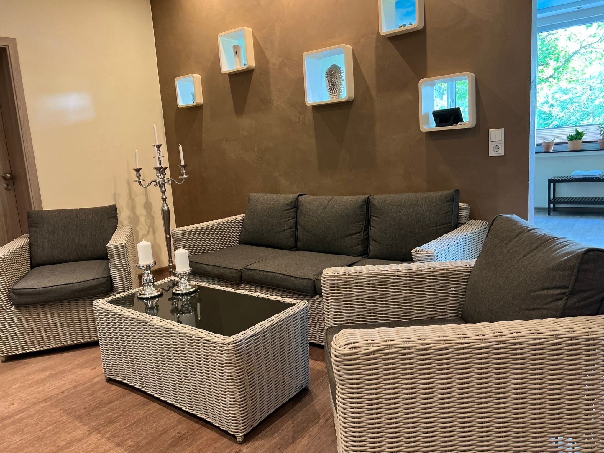 Kommerswag-Image-tags.info